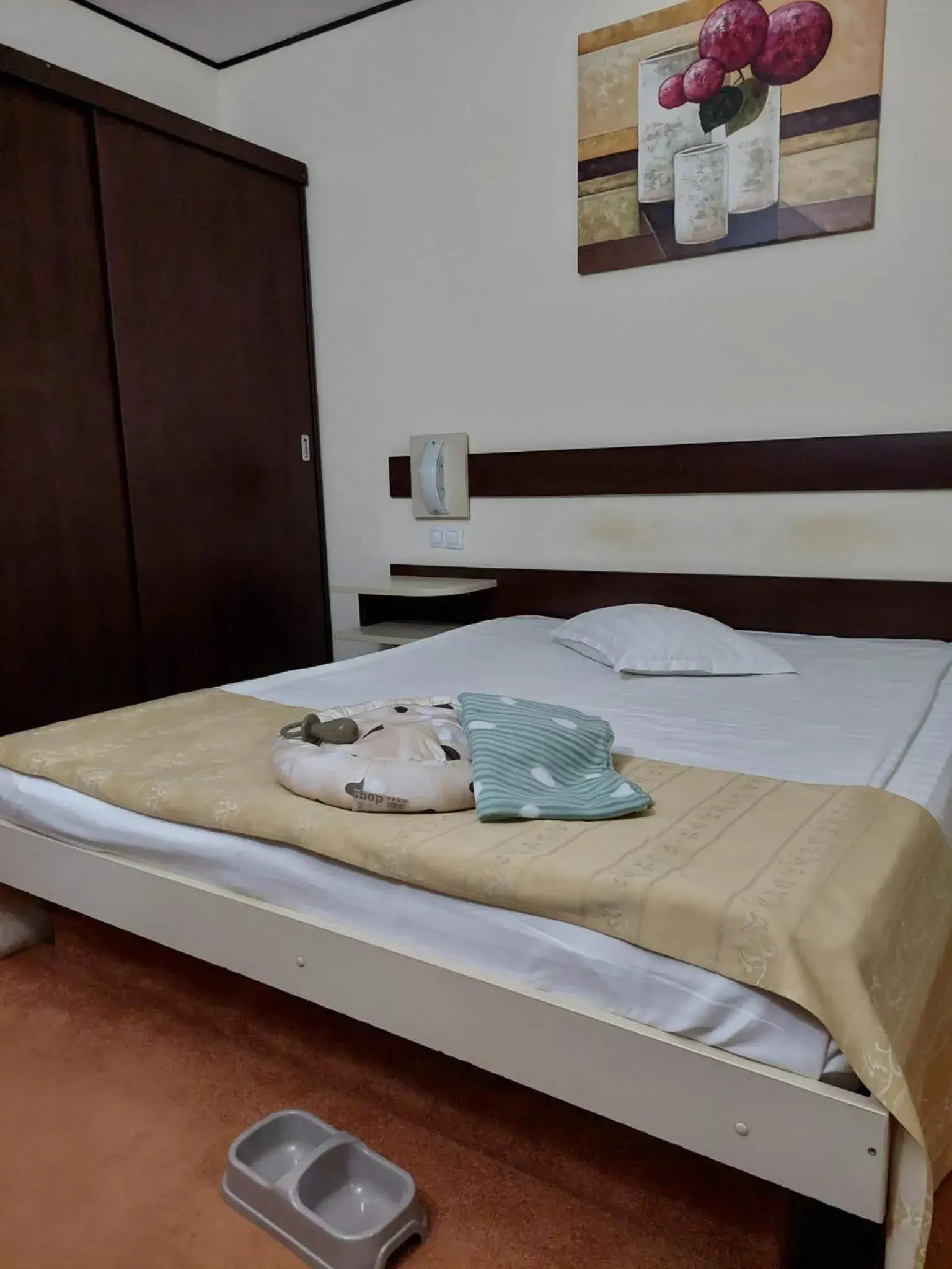 Bed in Hotel Rapsodia City Center