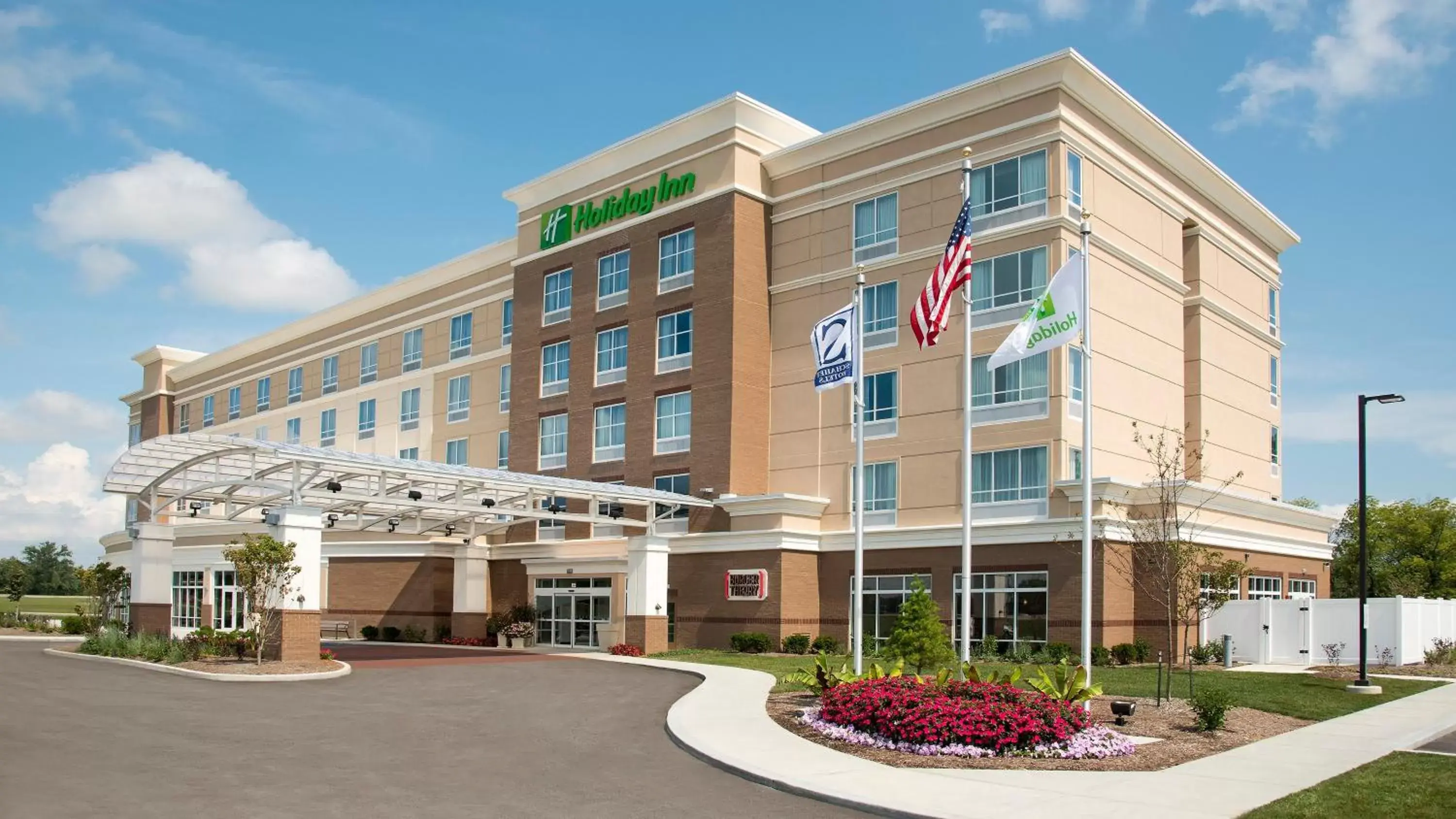 Property Building in Holiday Inn Indianapolis Airport, an IHG Hotel