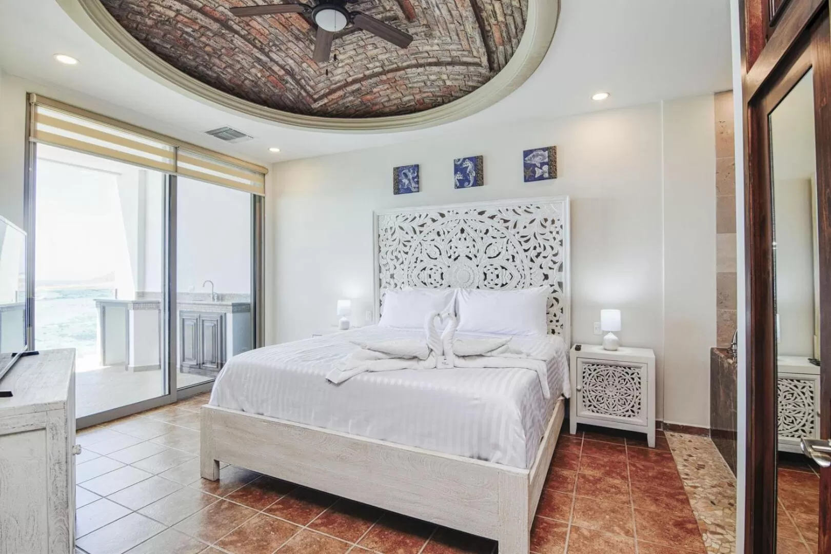 Bed in Esmeralda Beach Resort