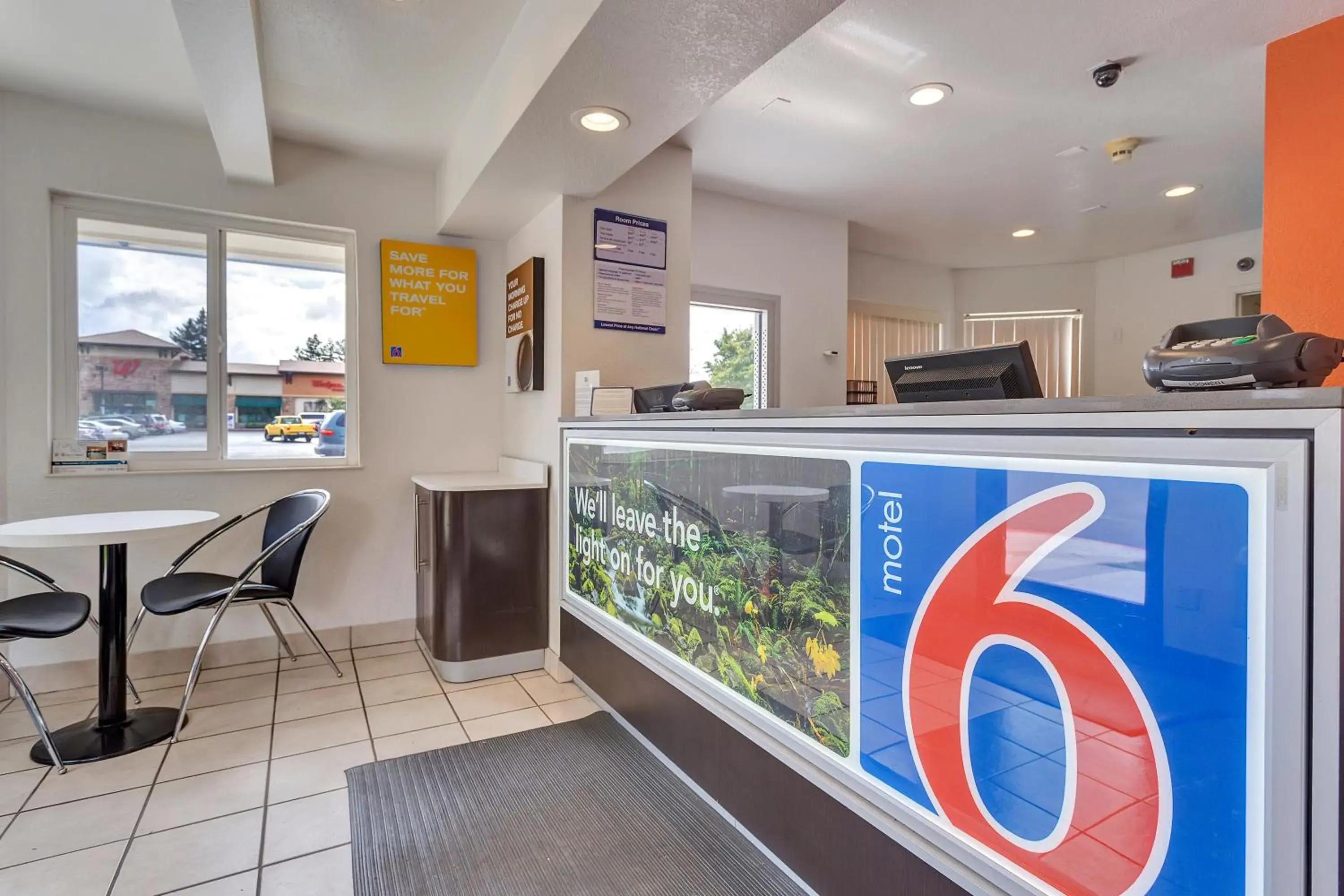 Lobby or reception, Lobby/Reception in Motel 6-Rohnert Park, CA