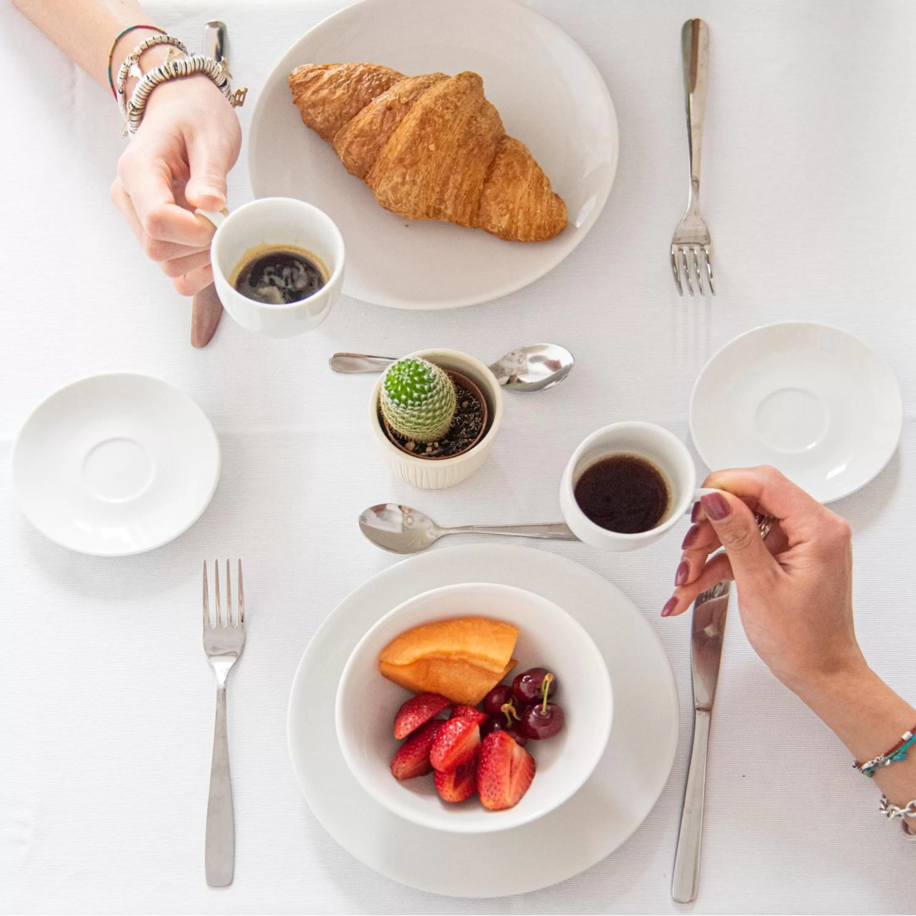 Breakfast in Palazzo Garibaldi - Luxury Suites