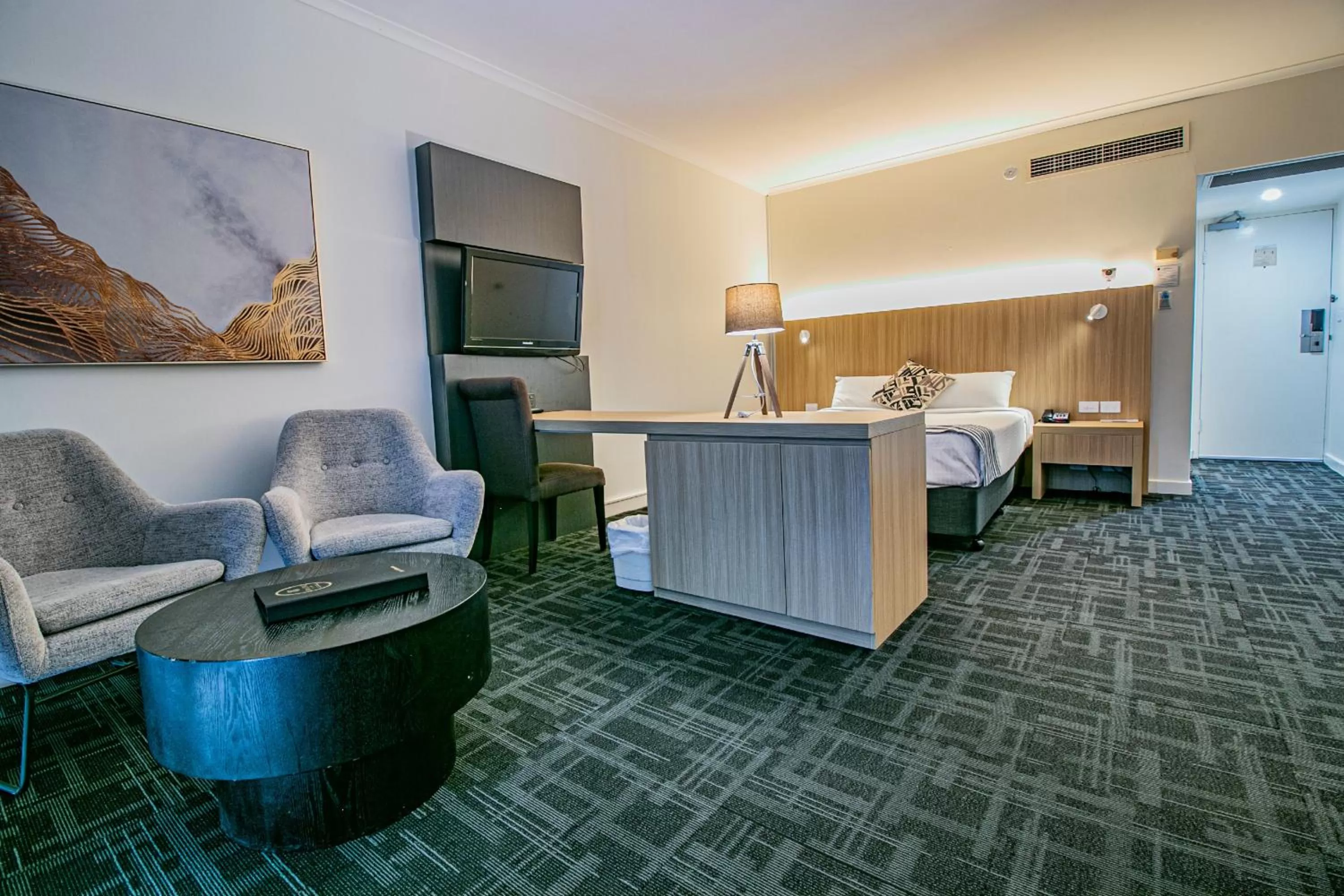 Absolute Beachfront Opal Cove Resort