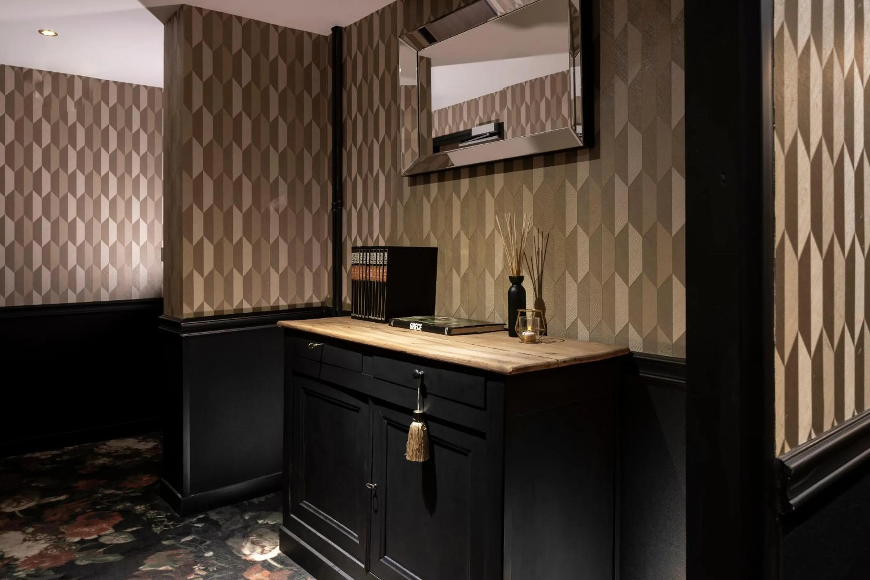 Area and facilities in Hôtel Edmond W Lyon Part-Dieu