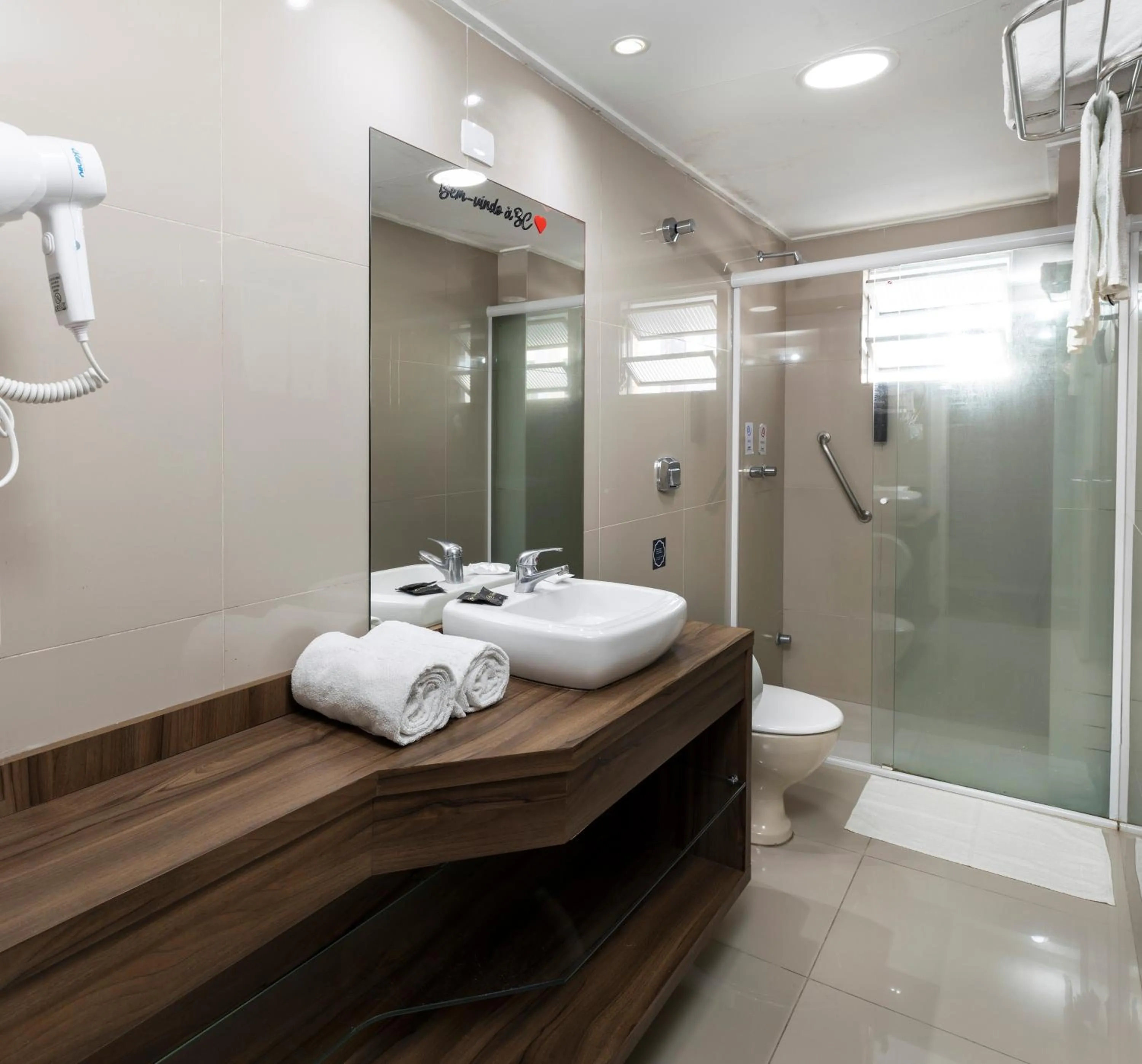 Bathroom in Hotel Sibara SPA & Convenções