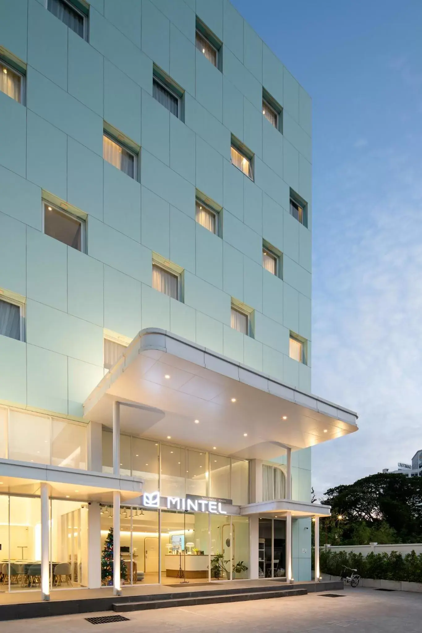 Property building in Mintel Huamark Property building in Mintel Huamark