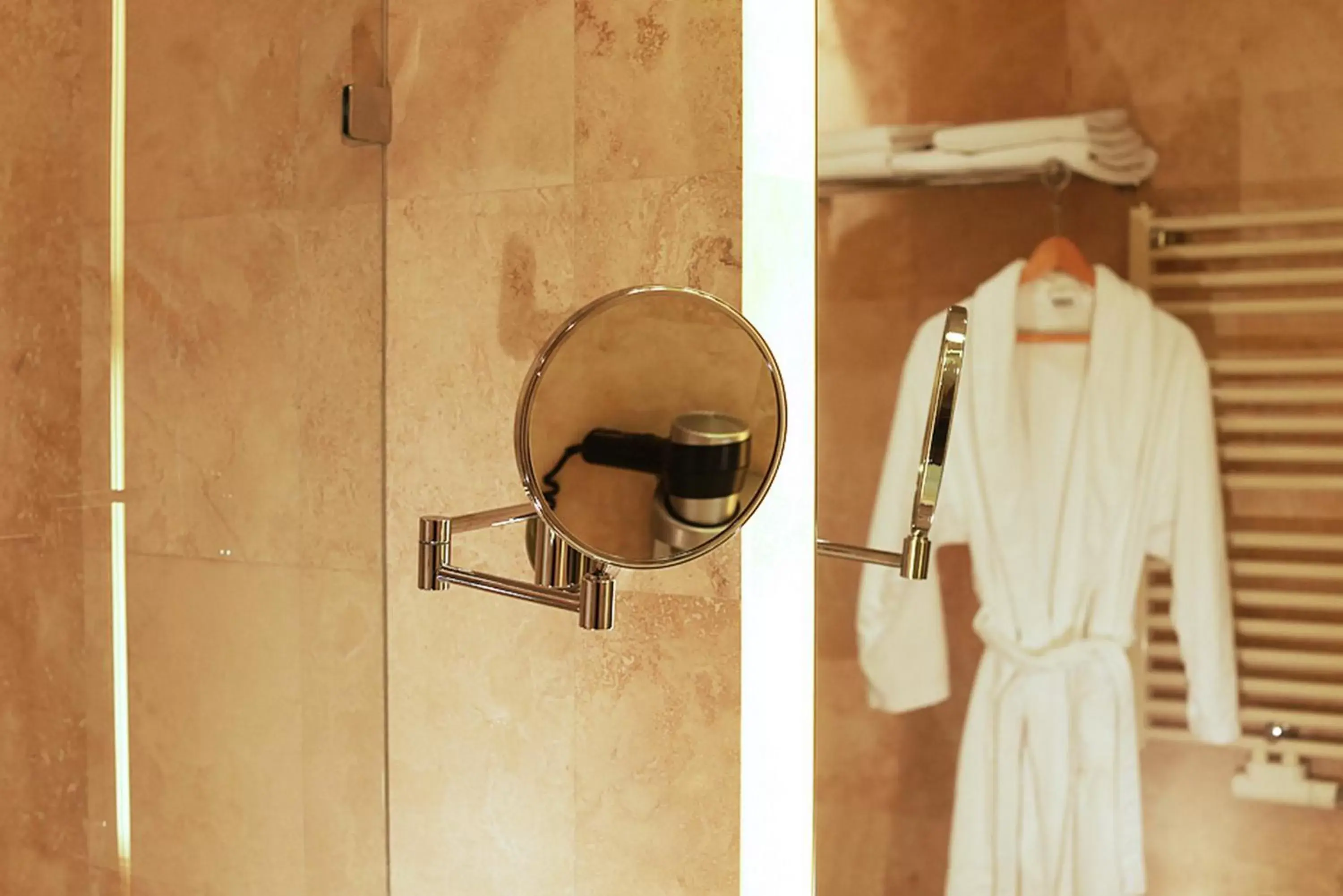 Bathroom in Golden Tulip Ana Dome Hotel