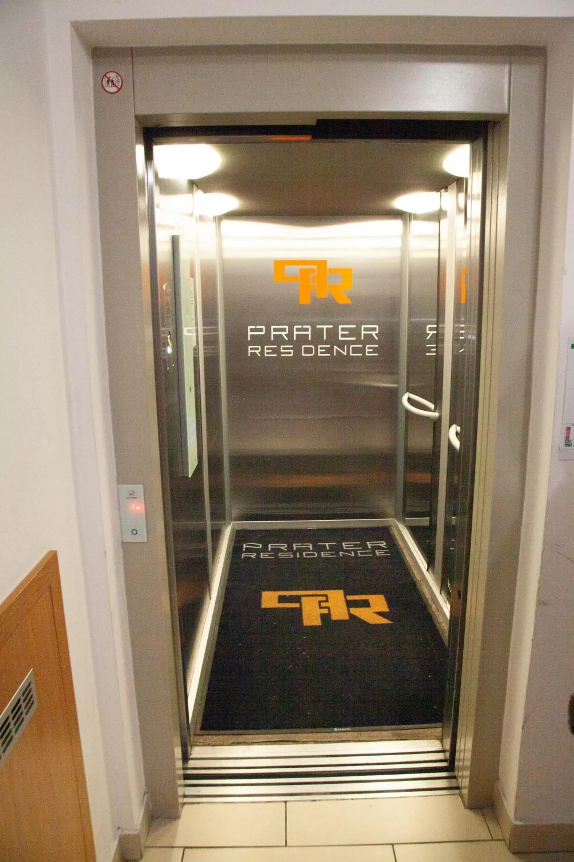 elevator in Prater Residence Aparthotel