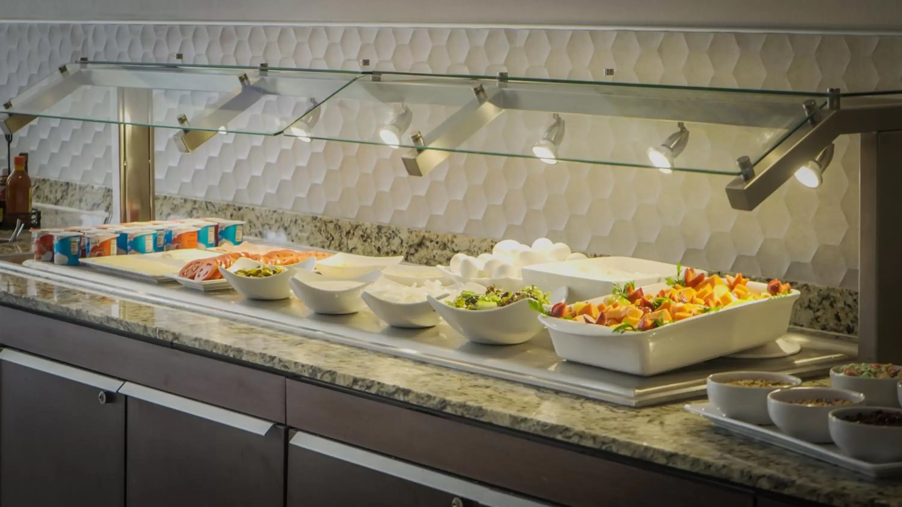 Food in Staybridge Suites Guadalajara Expo by IHG Food in Staybridge Suites Guadalajara Expo by IHG