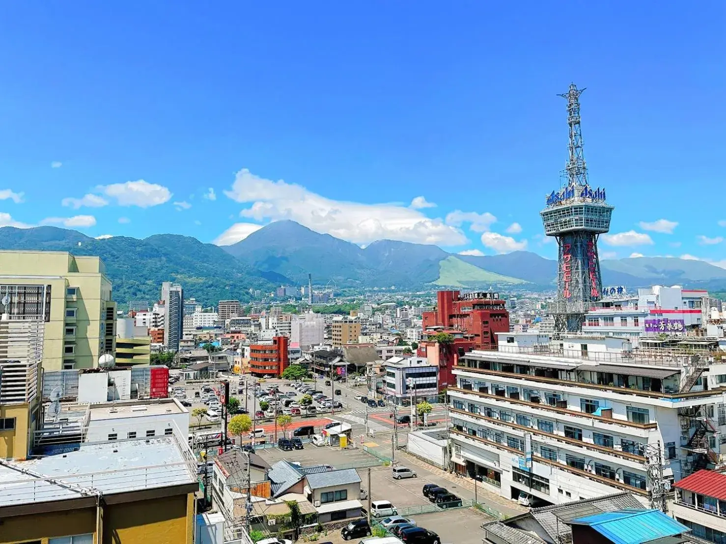 City view in Tenku Yubo Seikaiso