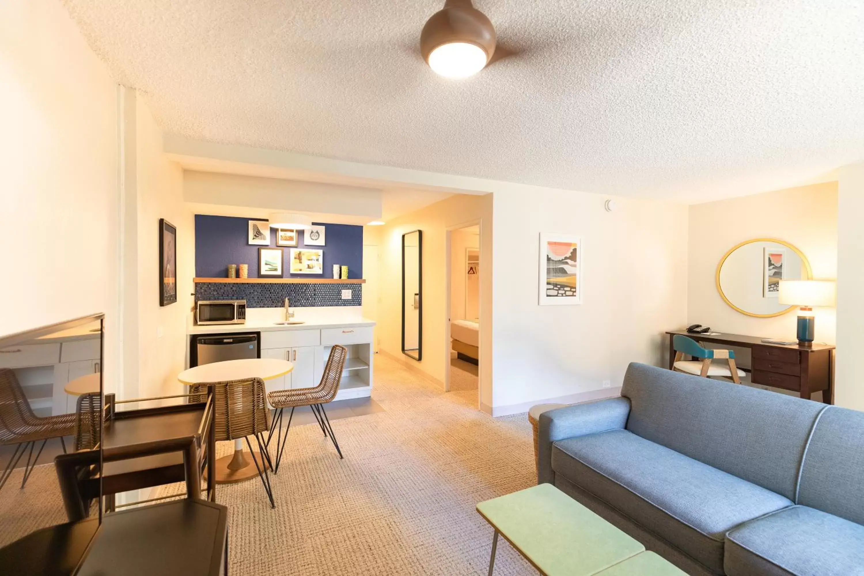 Living room, Seating Area in White Sands Hotel