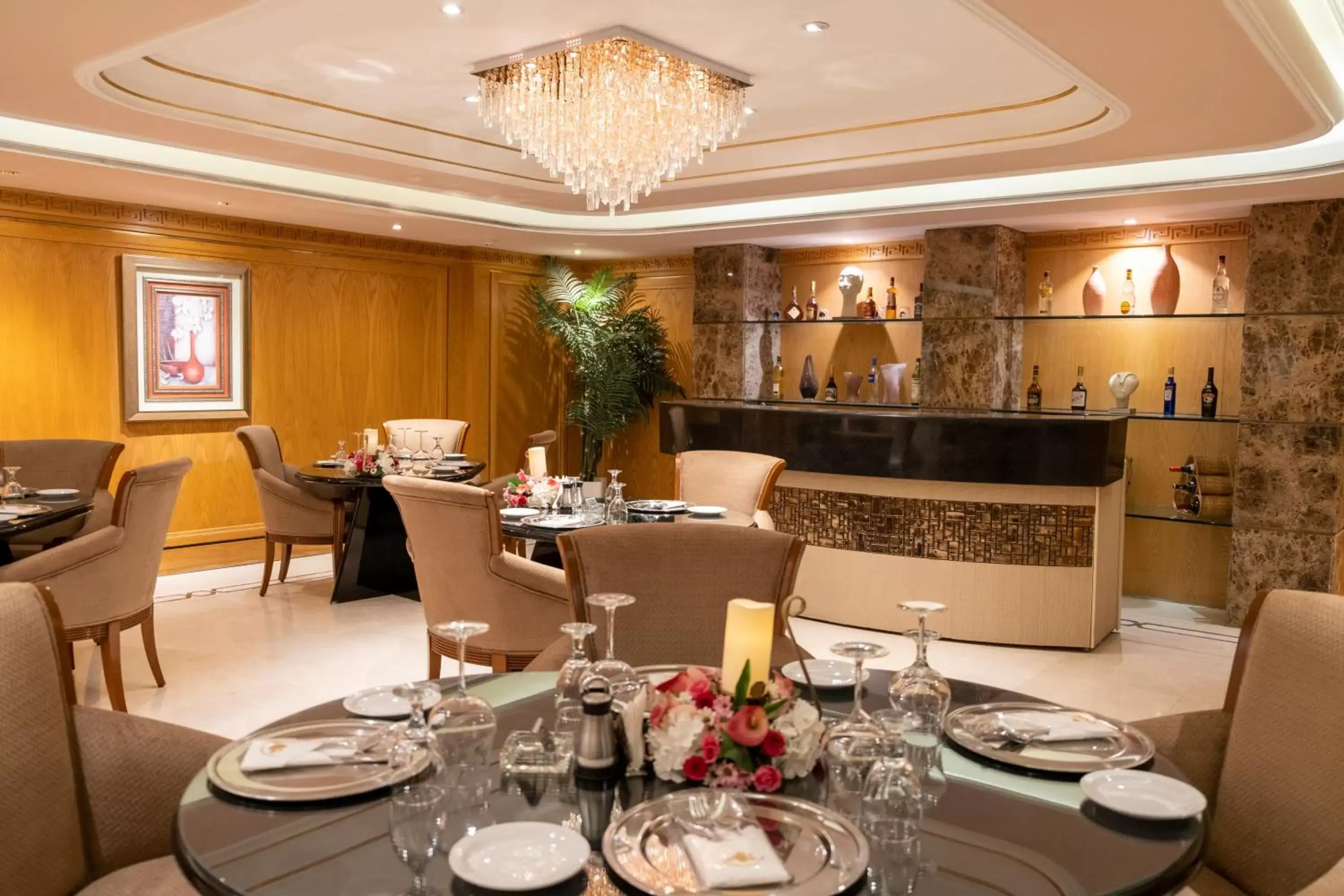 Dinner, Restaurant/Places to Eat in Amman International Hotel