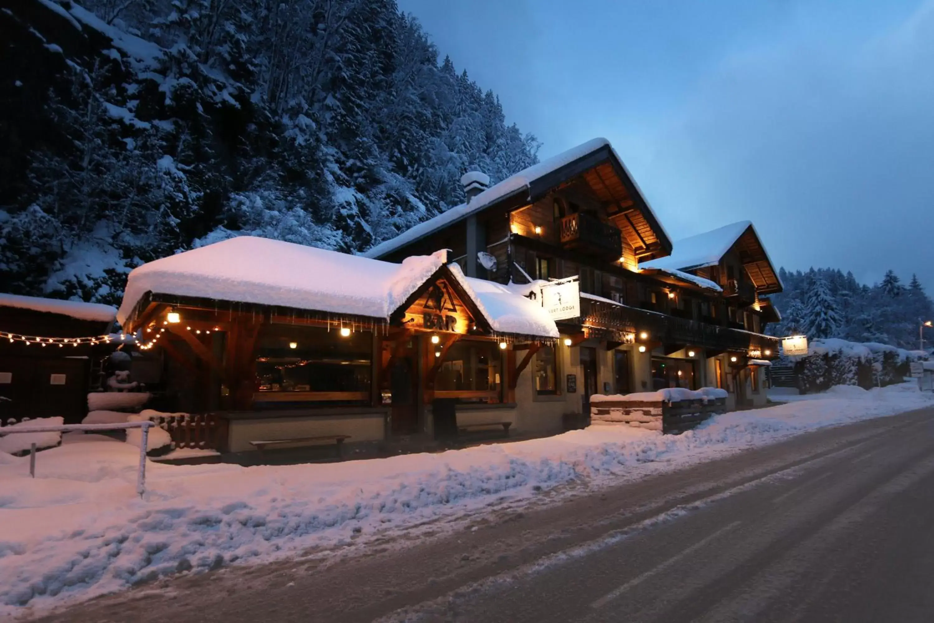 Property building, Winter in Vert Lodge Chamonix