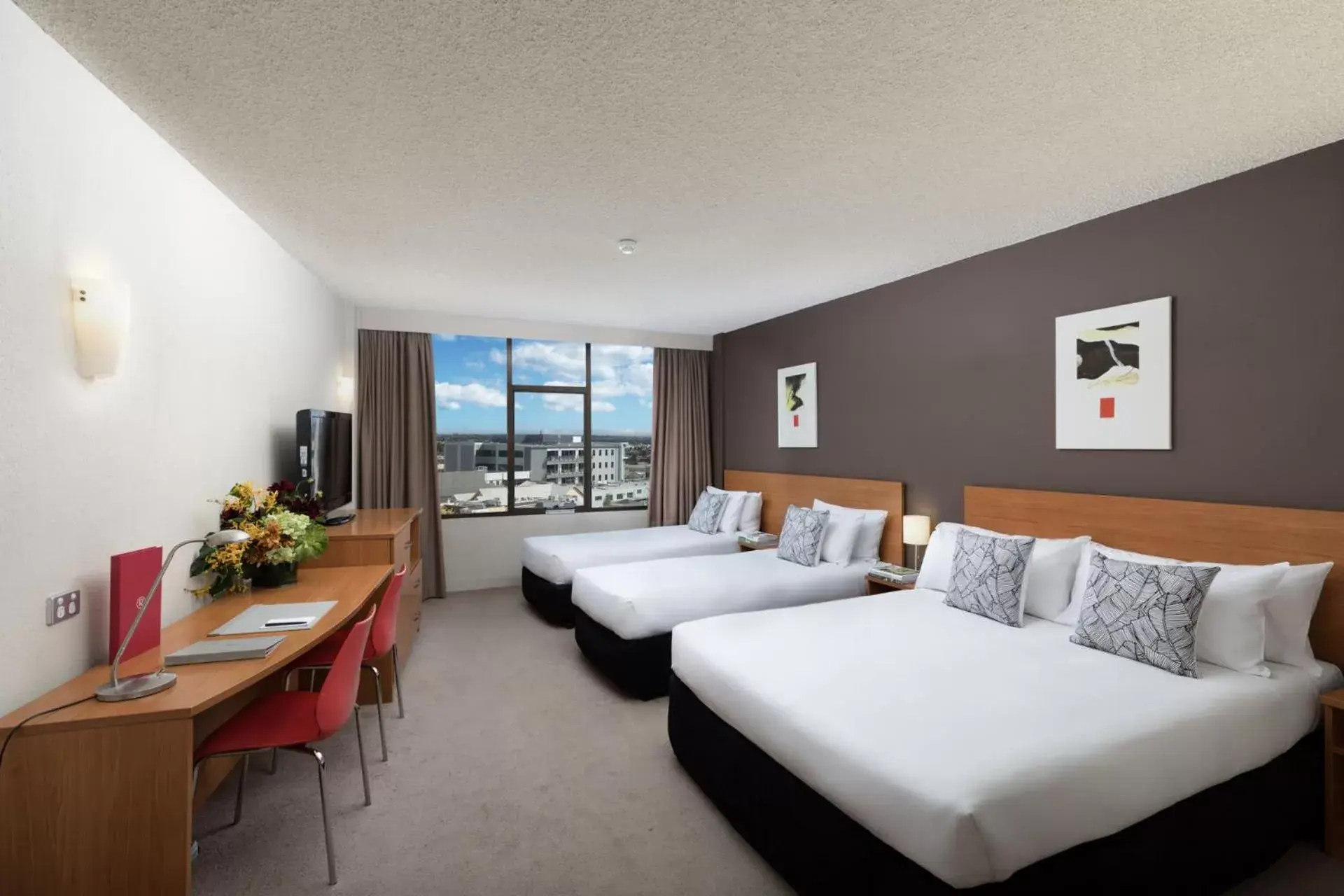 Bedroom in Rydges Geelong