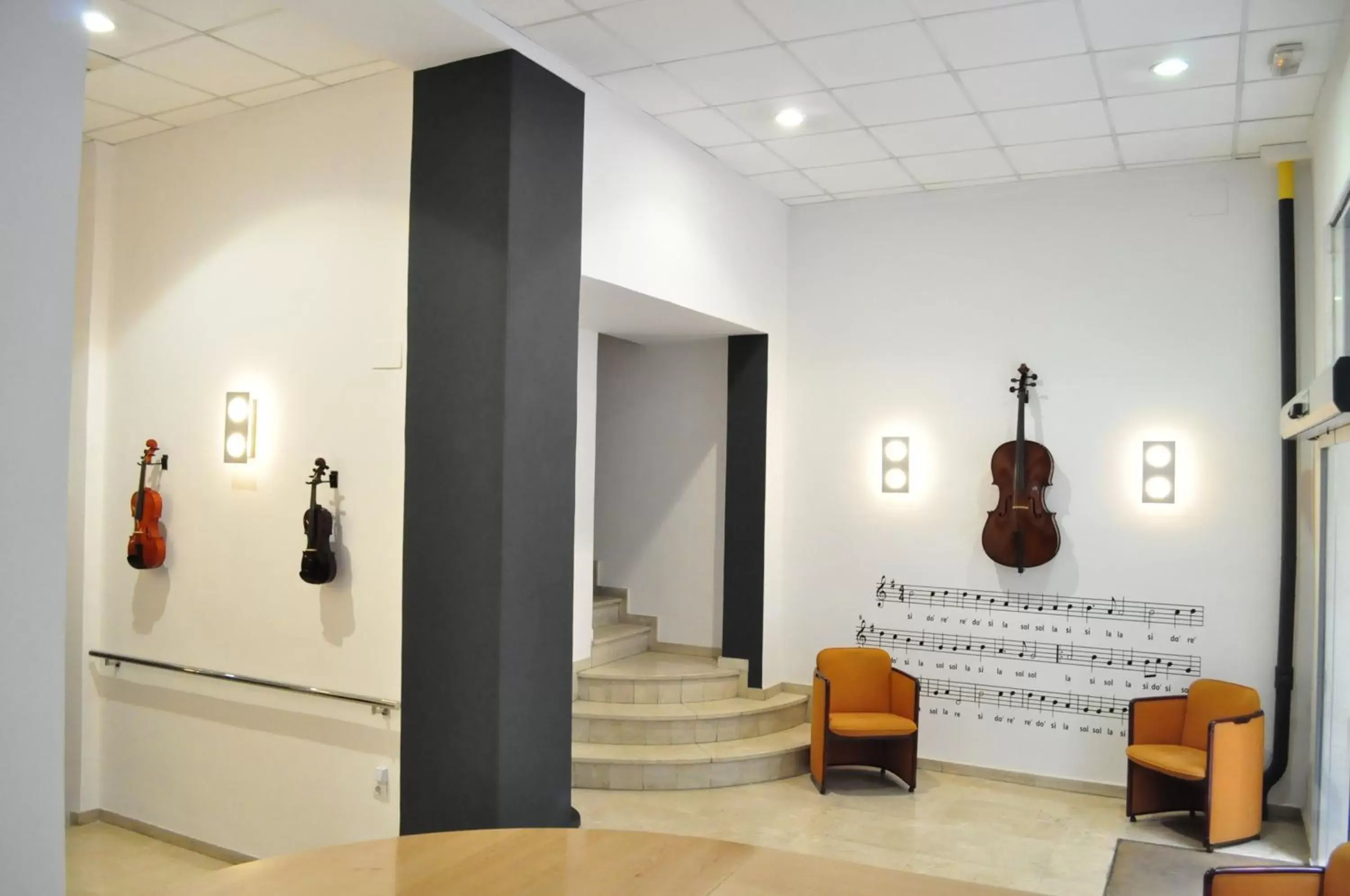 Lobby or reception in Casual de la Música Valencia