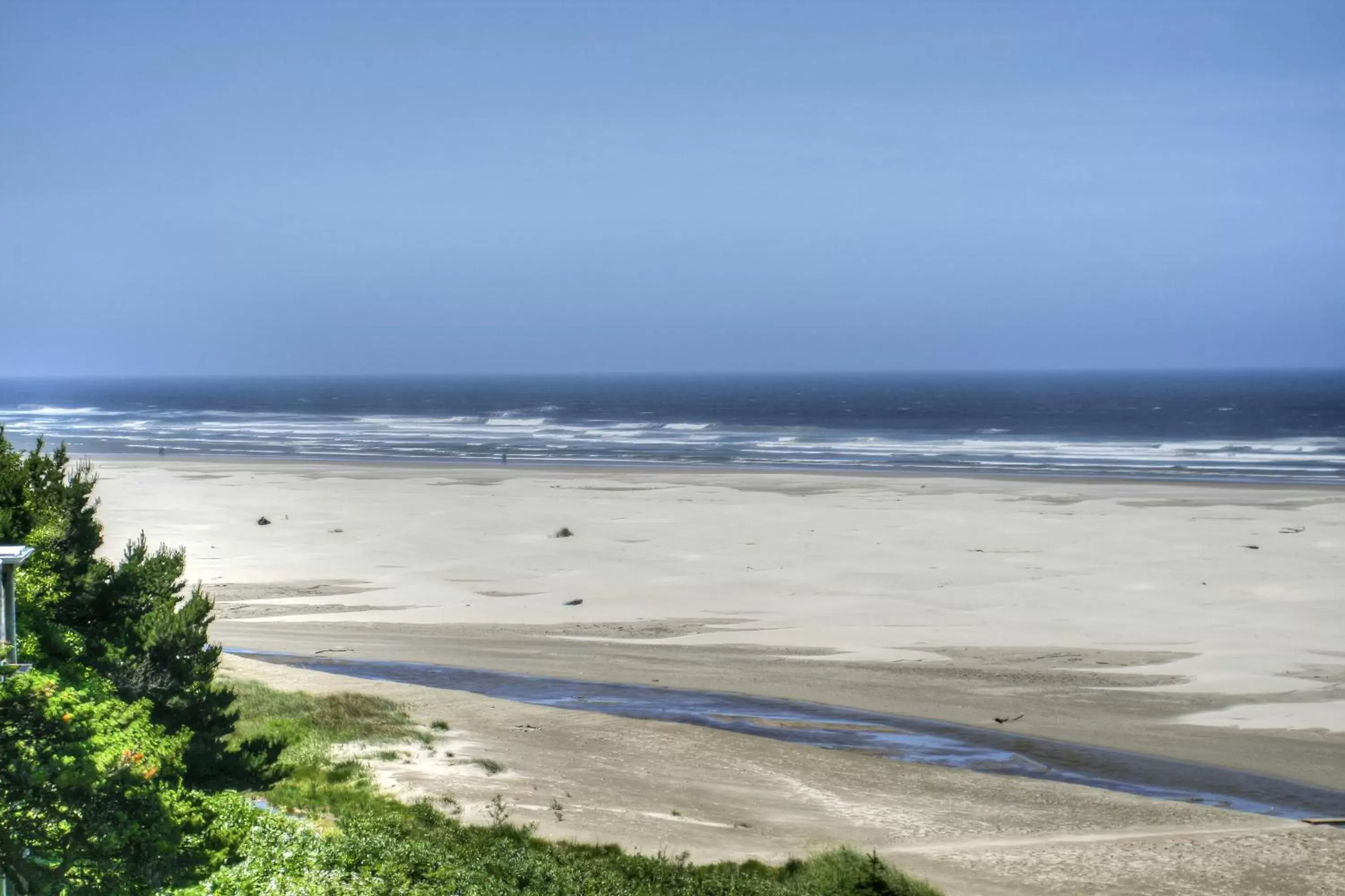 Beach in Little Creek Cove Beach Resort