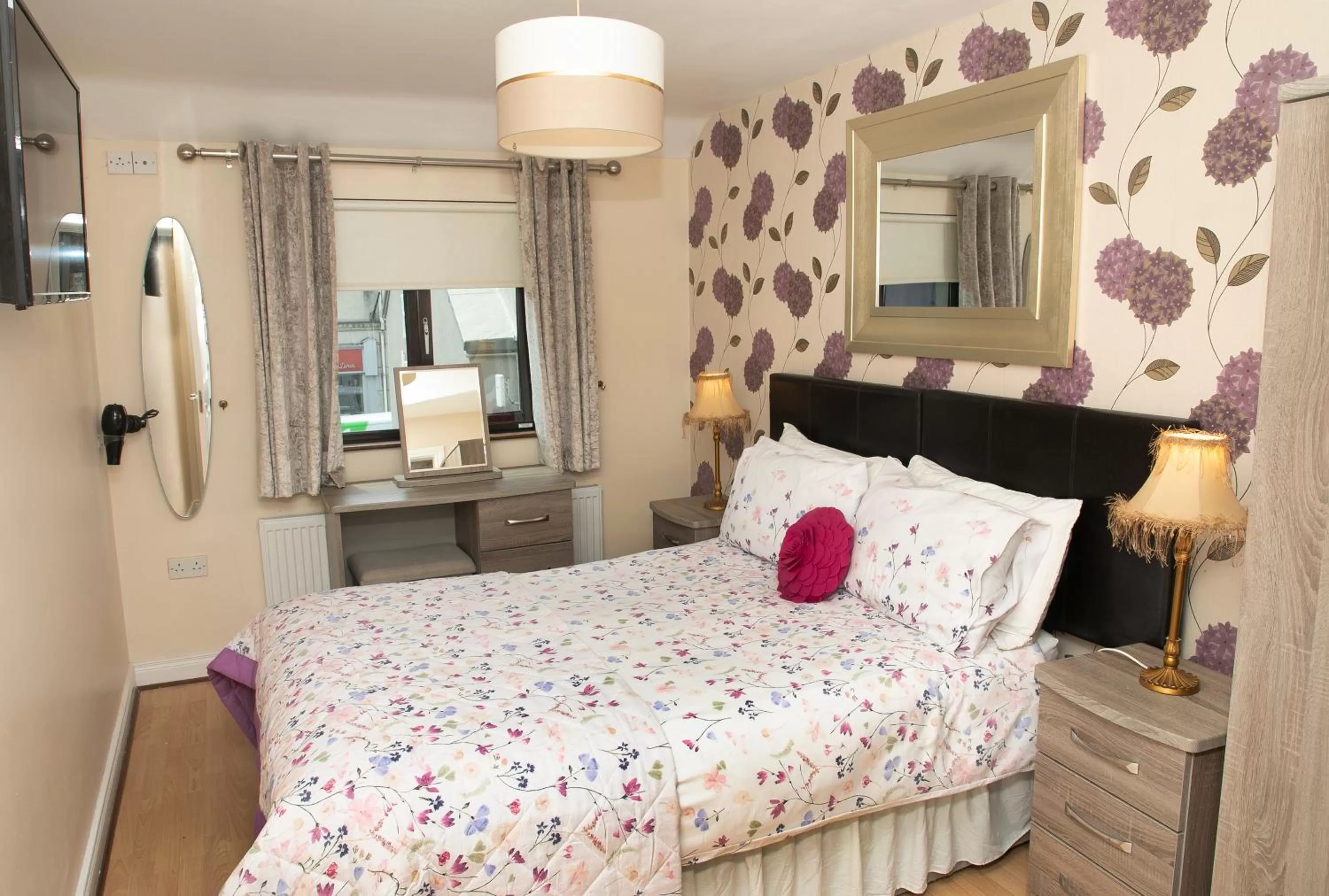 Bedroom in Arch House B&B & Apartments