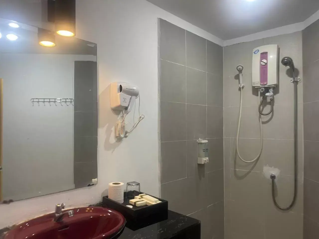 Toilet, Bathroom in Best Central Point Hotel