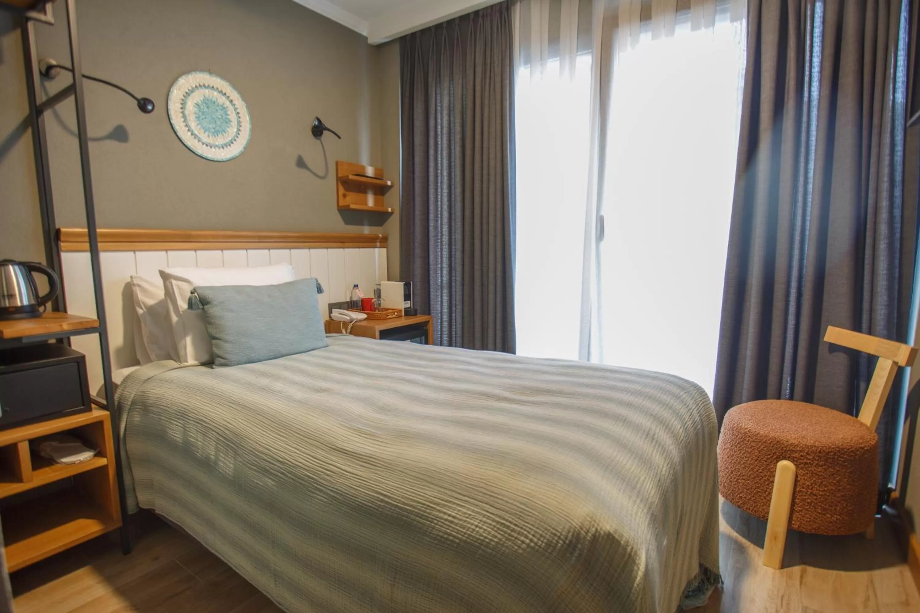 Bed in Istanbul Old City Colorful Houses Balat PETRION Hotel