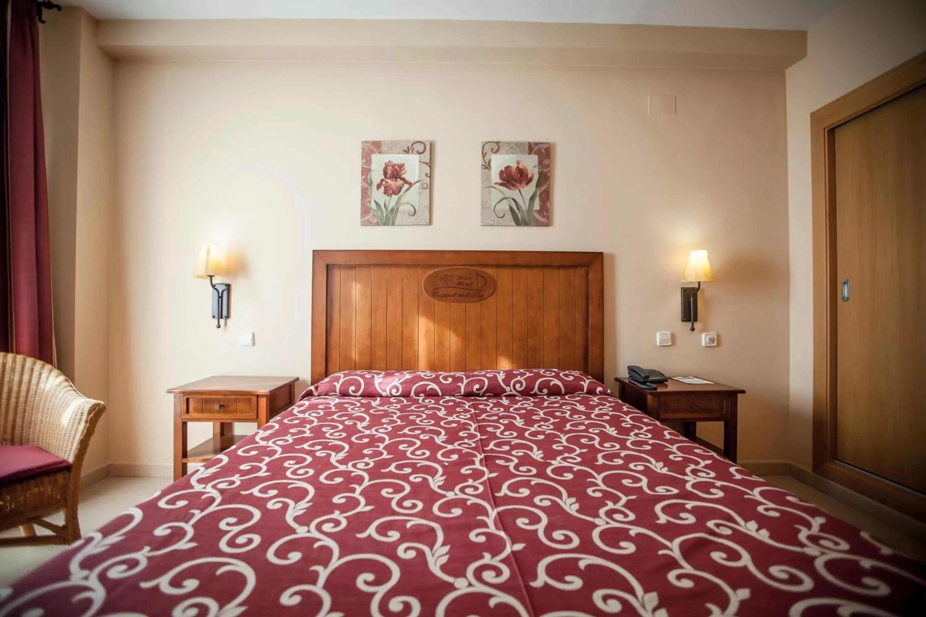 Photo of the whole room, Bed in Gran Hotel Ciudad Del Sur