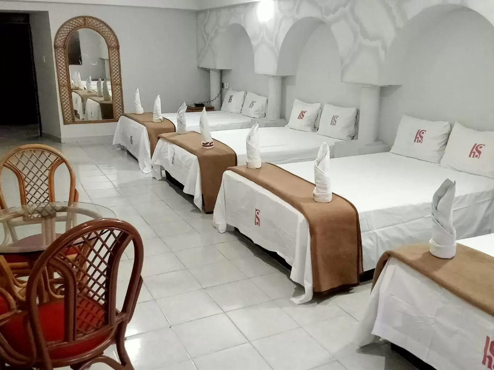 Bedroom, Bed in Hotel Santander Veracruz - Malecon