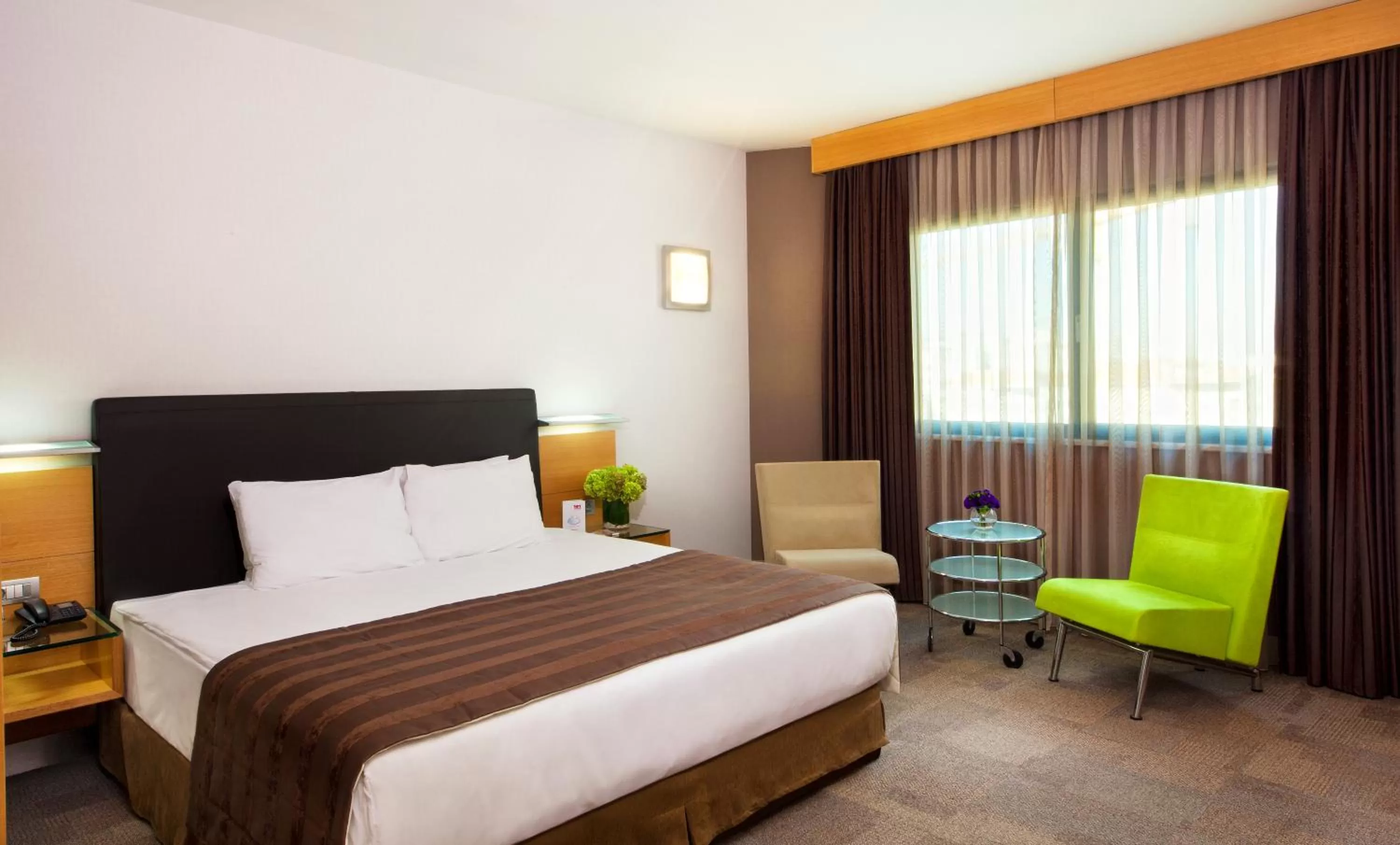 Bed in Point Hotel Taksim
