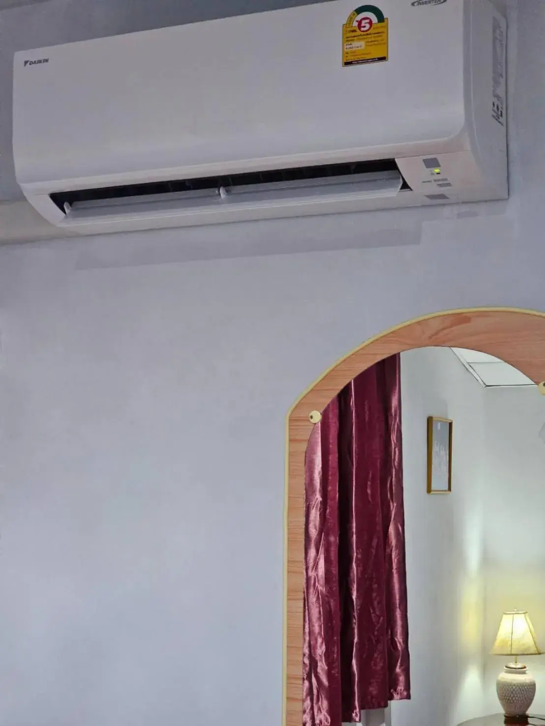 air conditioner in P California Inter Hostel