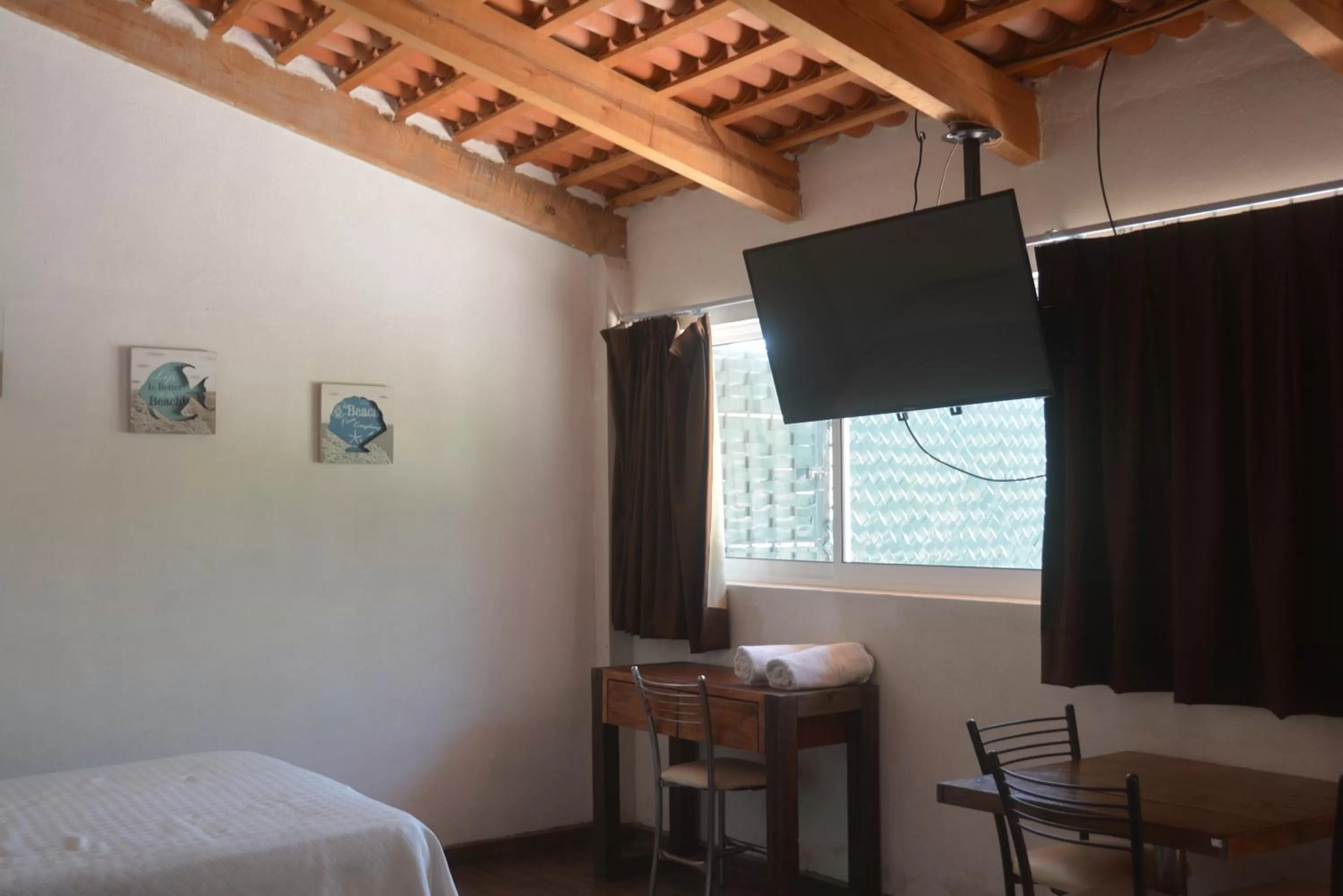 TV and multimedia, Bed in Acapulco Amor