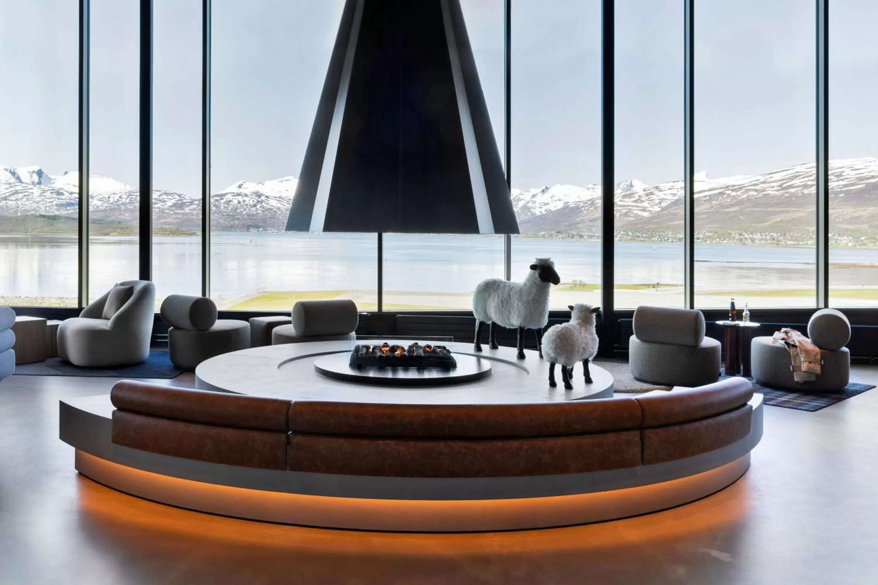 Lobby or reception in Moxy Tromso