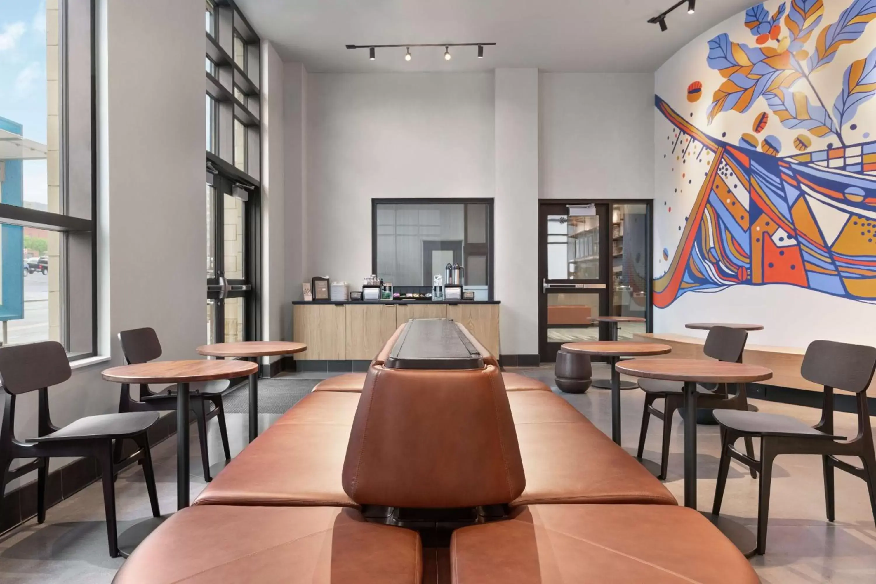 Restaurant/places to eat in Hampton Inn Suites Kansas City Downtown Crossroads Restaurant/places to eat in Hampton Inn Suites Kansas City Downtown Crossroads