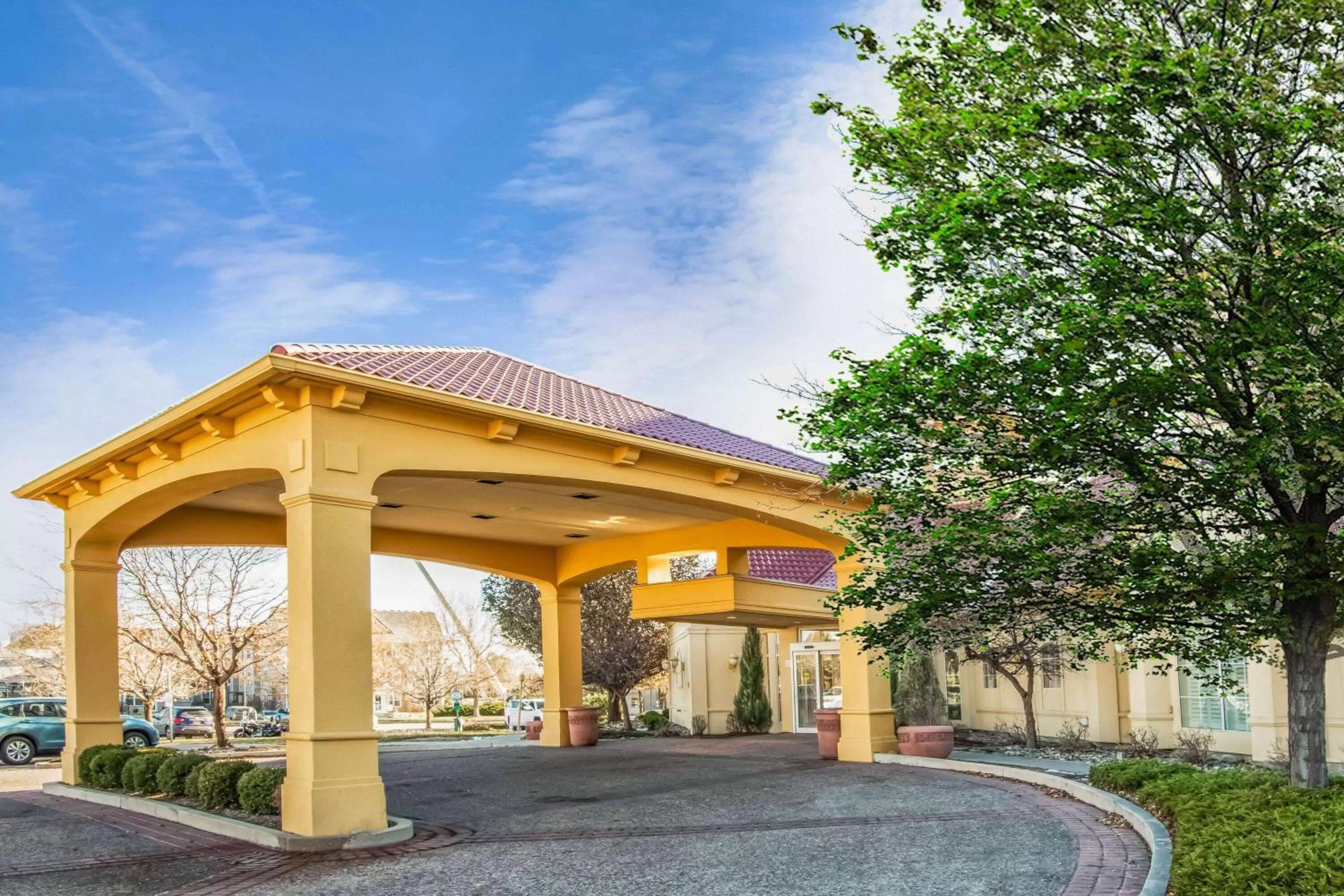 Property building in La Quinta by Wyndham Colorado Springs South Airport