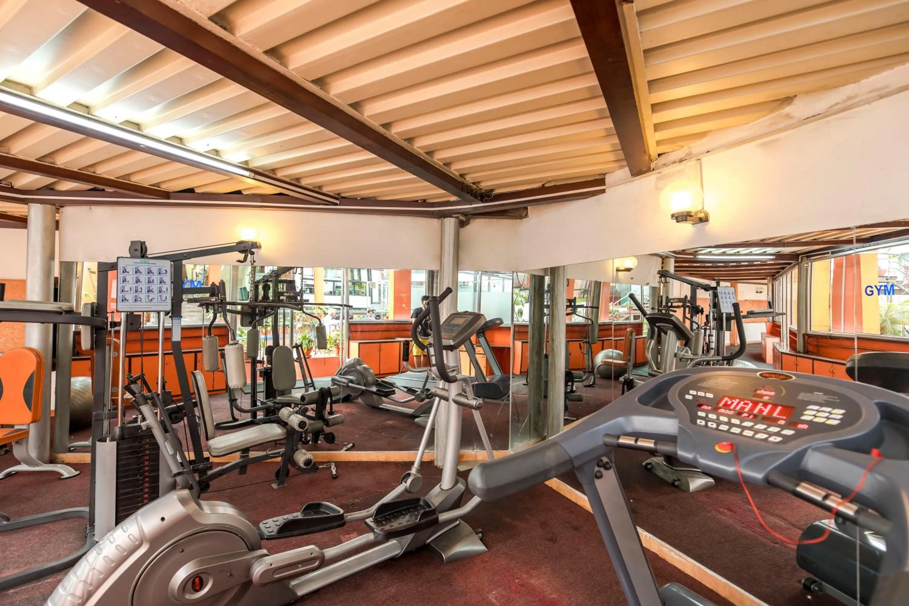 Fitness Center/Facilities in Airport Hotel