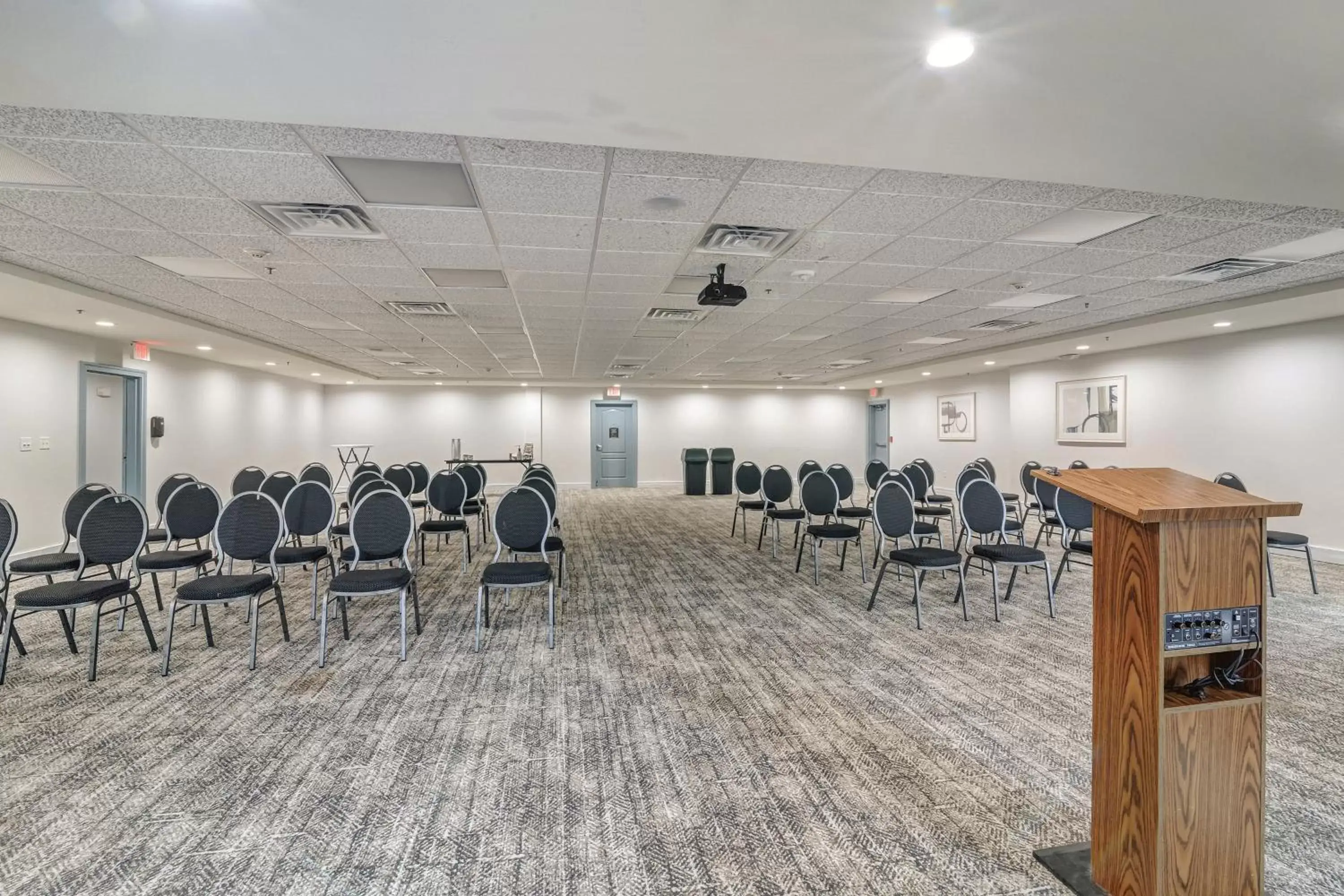 Meeting/conference room in Staybridge Suites Tyler University Area, an IHG Hotel