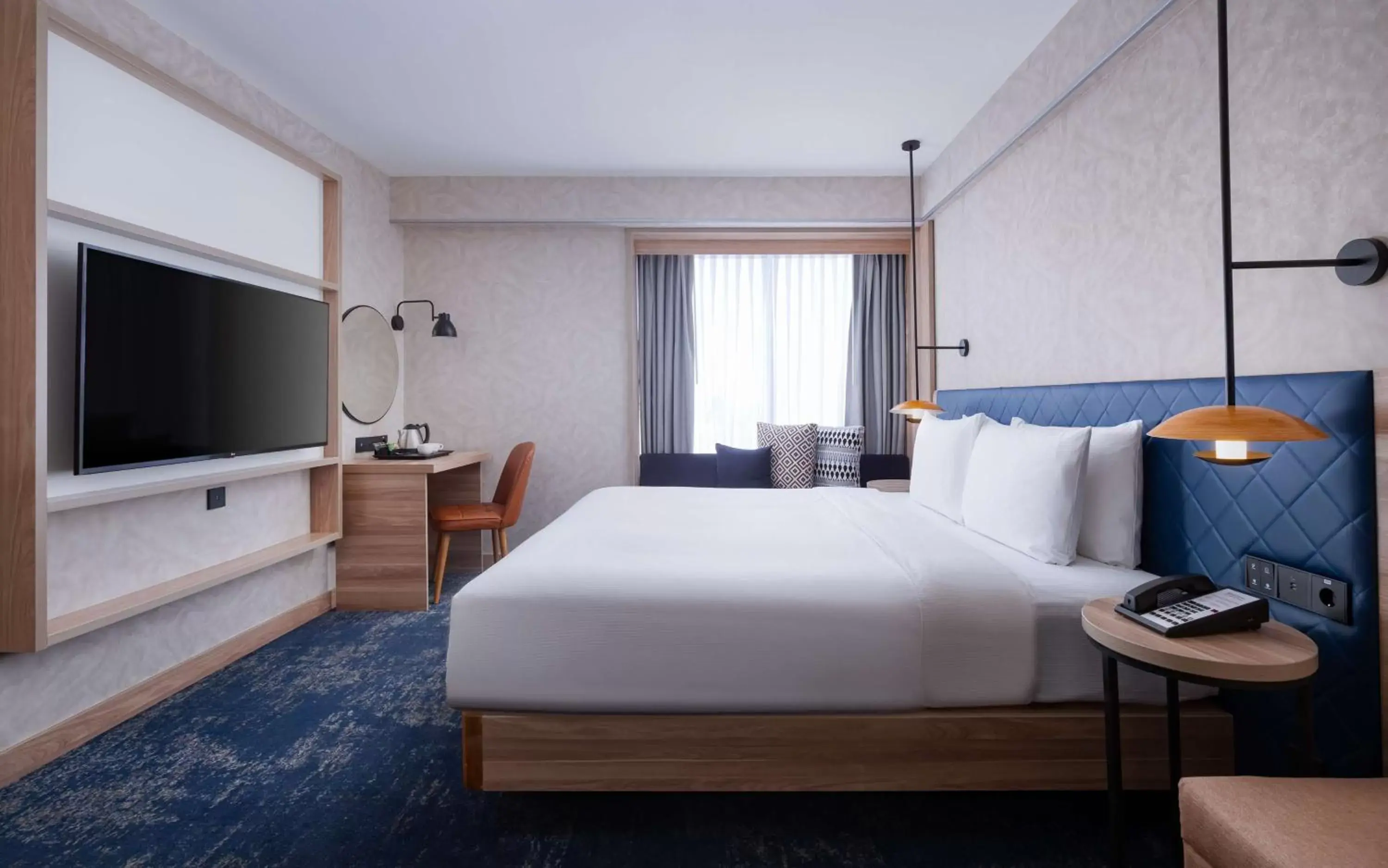 TV and multimedia, Bed in Hilton Garden Inn Samarkand