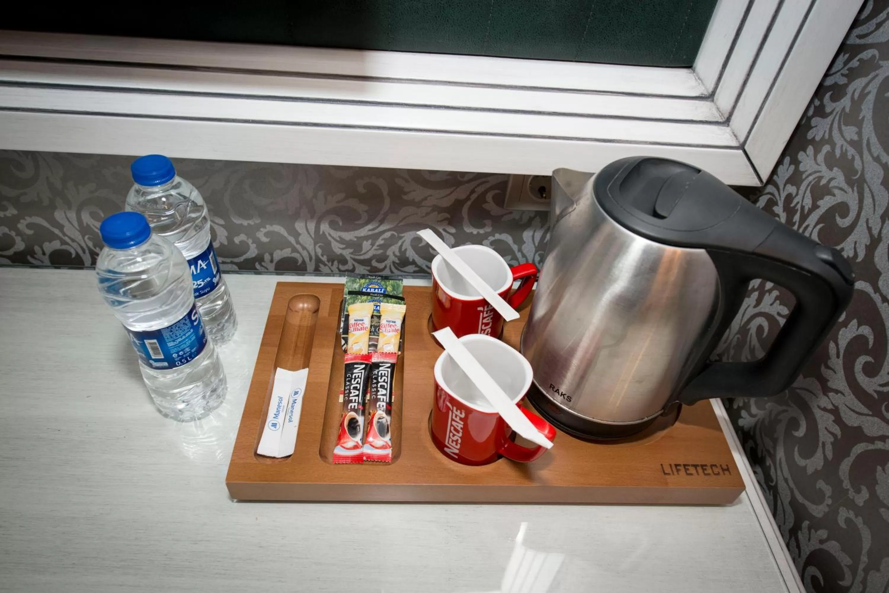 Coffee/tea facilities in Manesol Old City Bosphorus