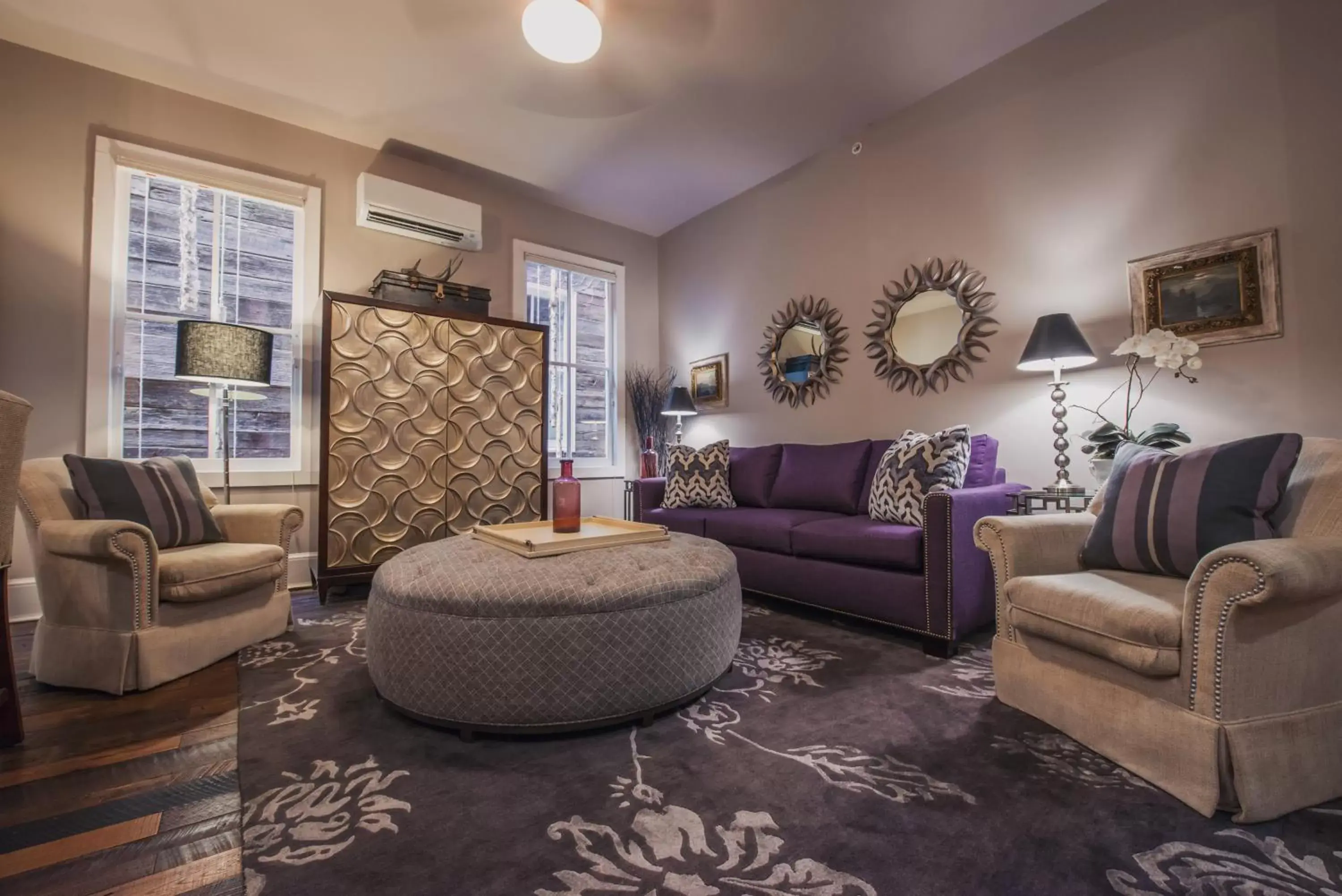 Living room, Seating Area in The Windsor - Asheville