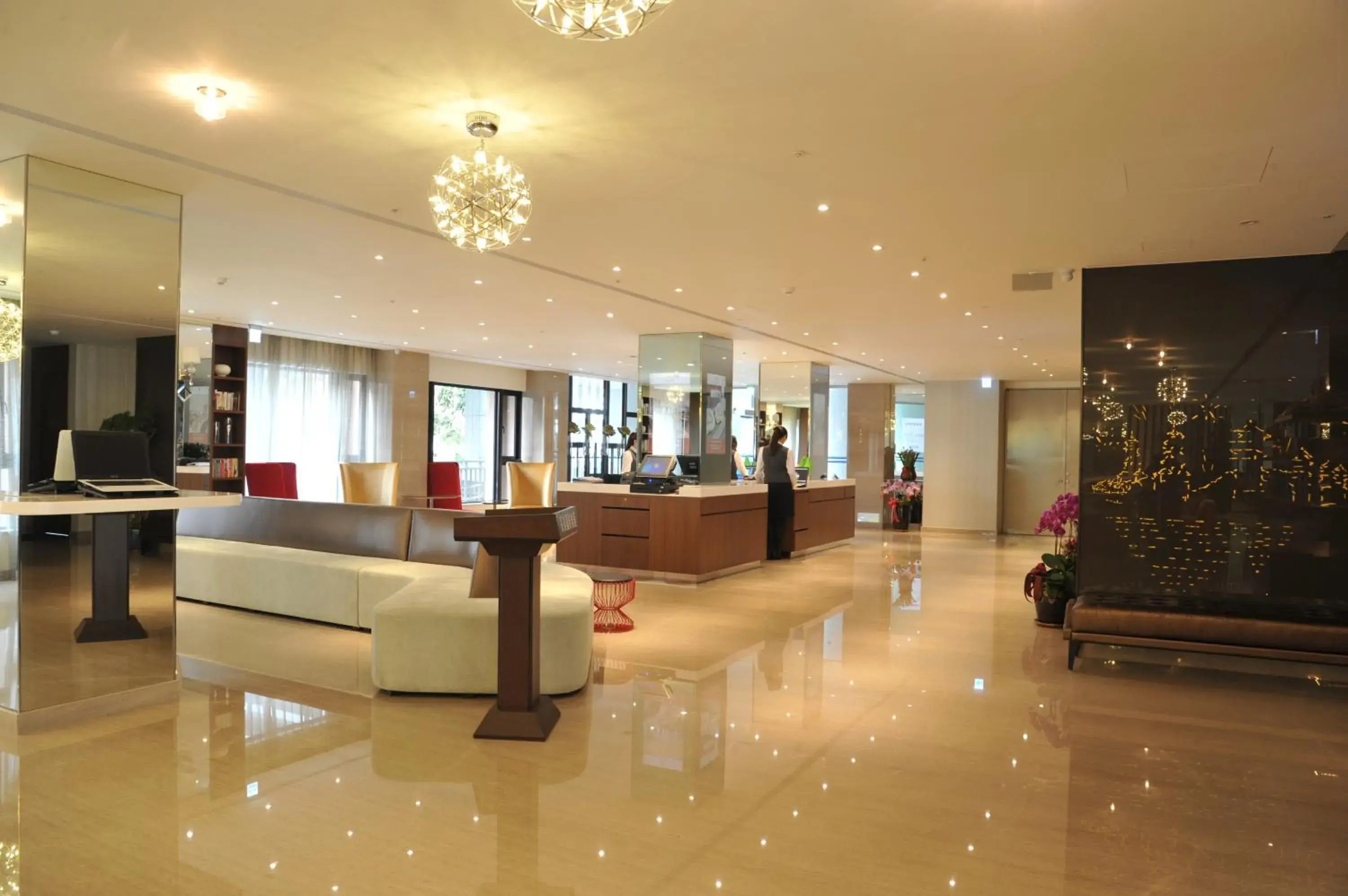 Lobby or reception, Lobby/Reception in Kaohsiung International Plaza Hotel