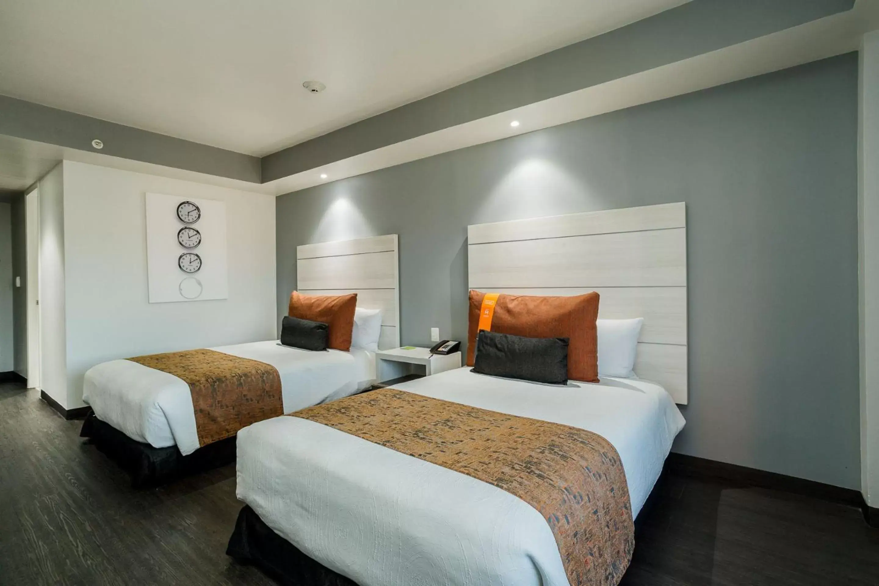 Bedroom, Bed in Real Inn Tijuana by Camino Real Hotels