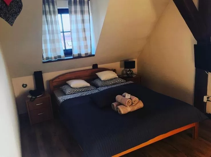 Bed in Stary Spichrz Kawiarnia & Noclegi