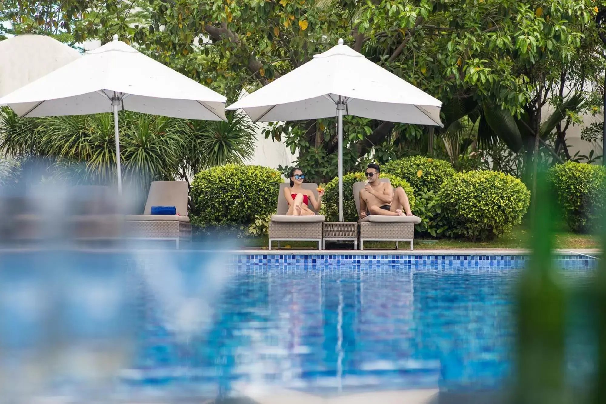 Swimming Pool in Ramada Plaza by Wyndham Sanya Bay