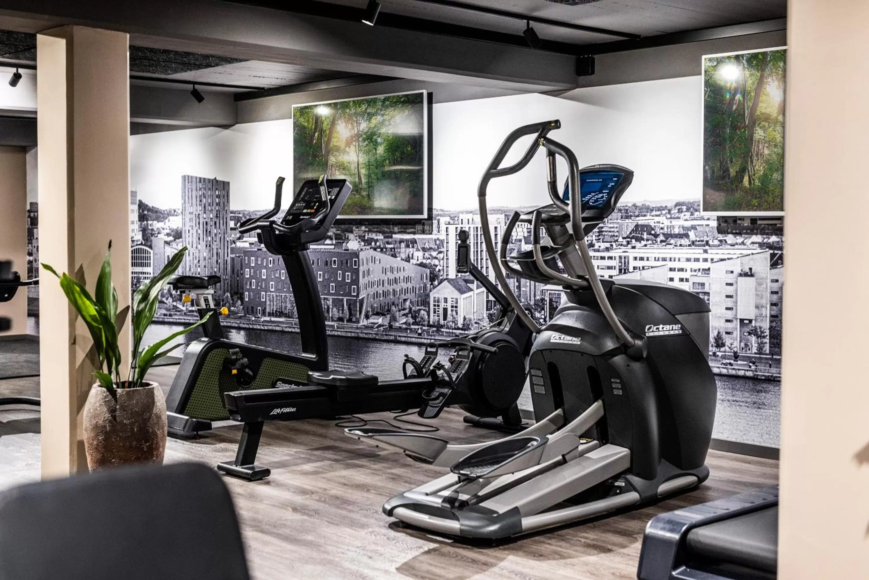 Fitness centre/facilities in Pier 5 Hotel