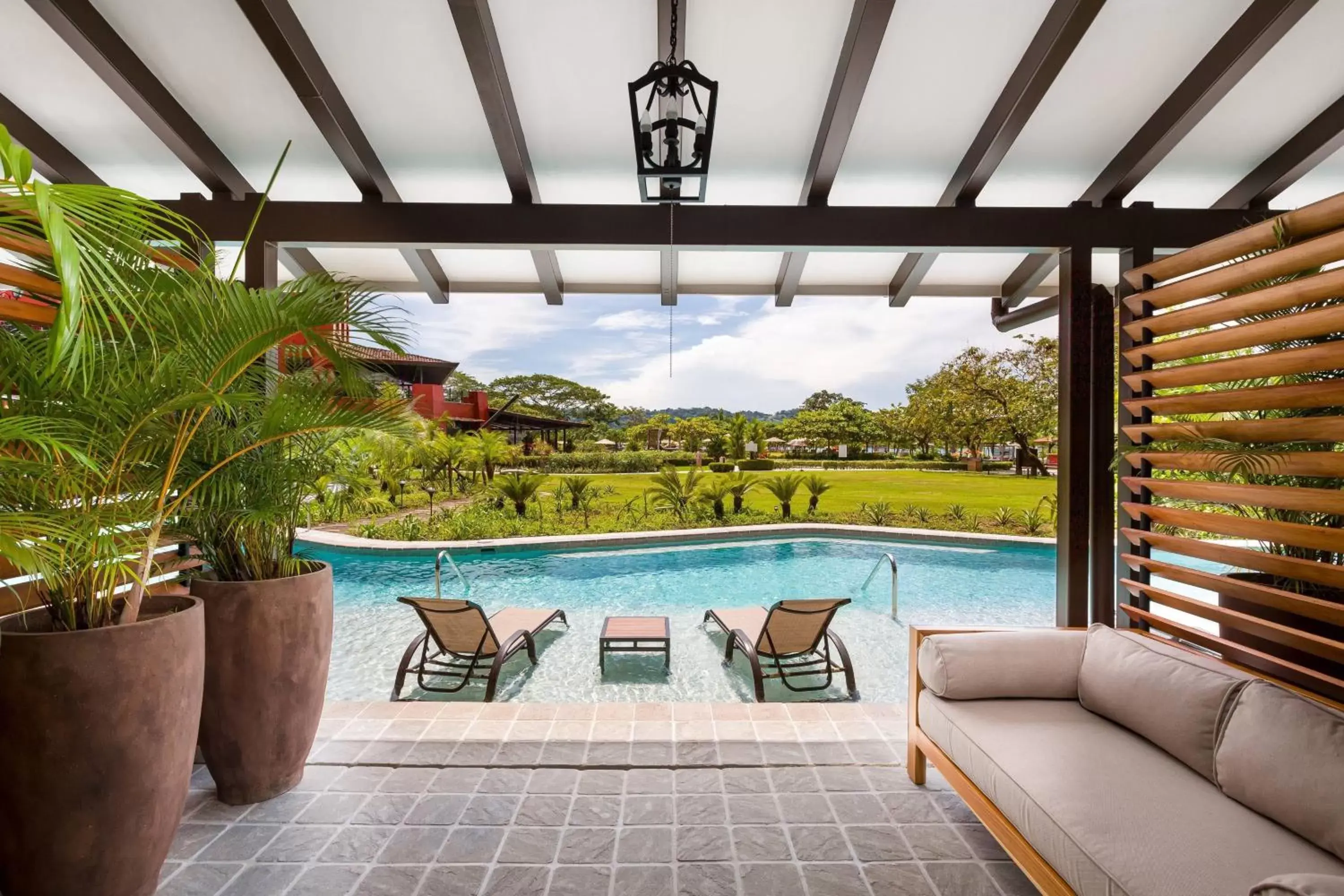 Photo of the whole room, Swimming Pool in Los Sueños Marriott Ocean & Golf Resort