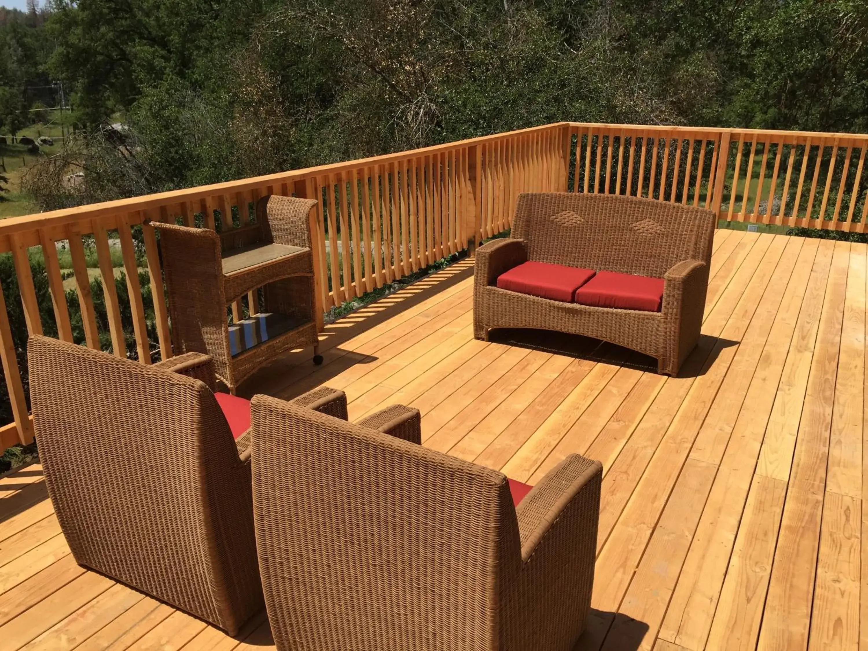 Day, Balcony/Terrace in Mountain Trail Lodge and Vacation Rentals