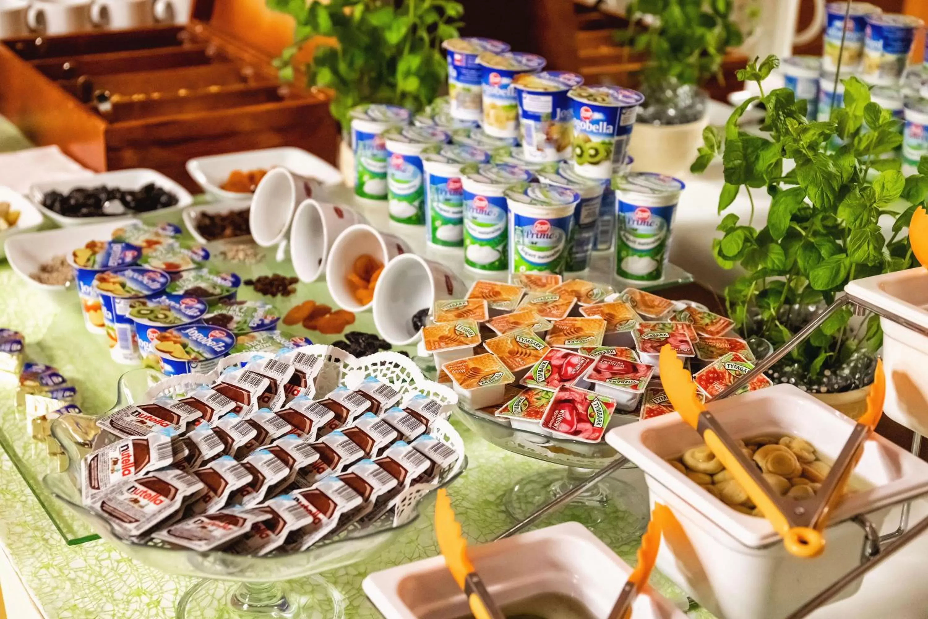 Breakfast in Hotel Gromada Pila