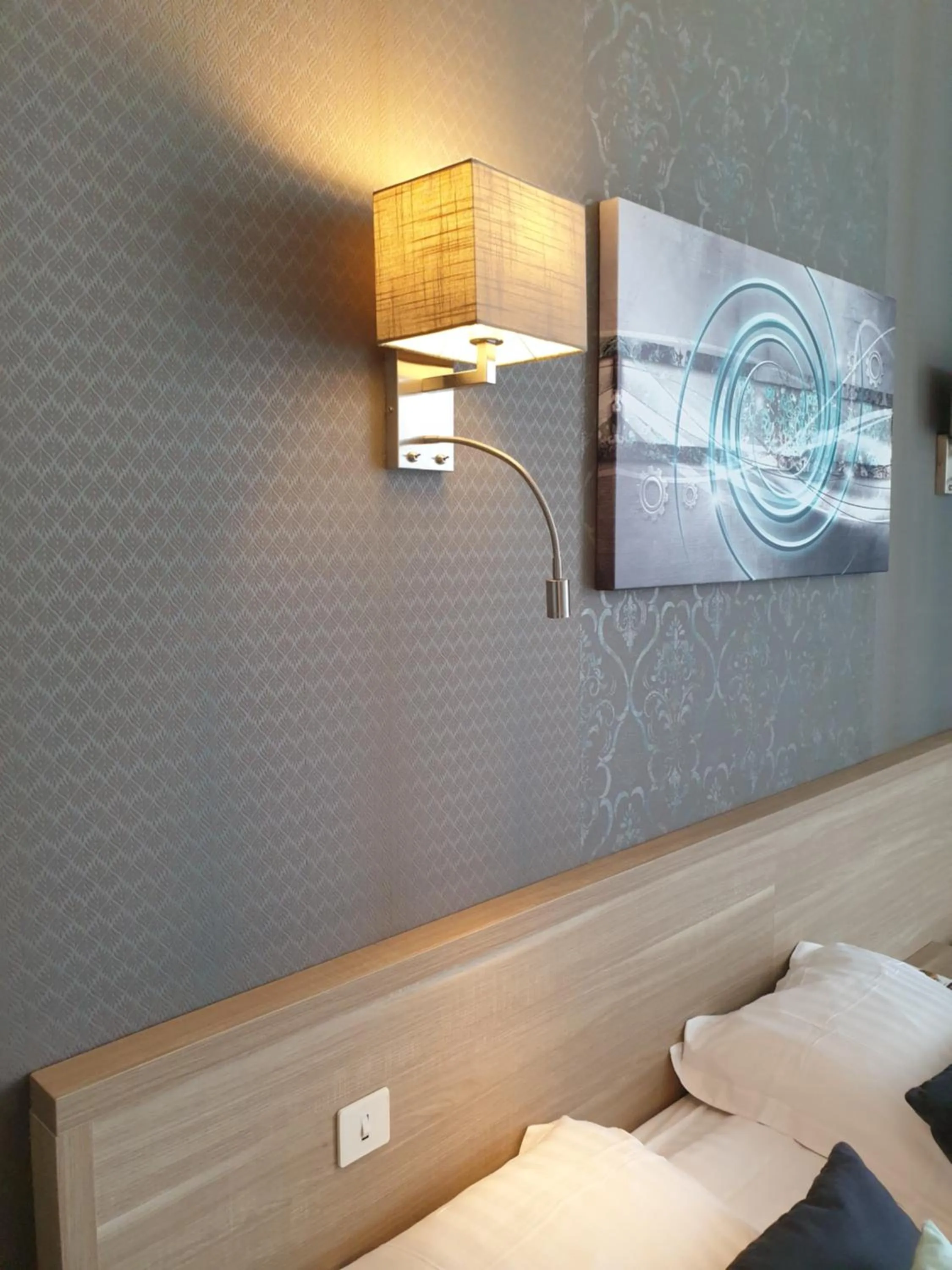 Decorative detail in Hôtel Le Rohan Charme et Caractère