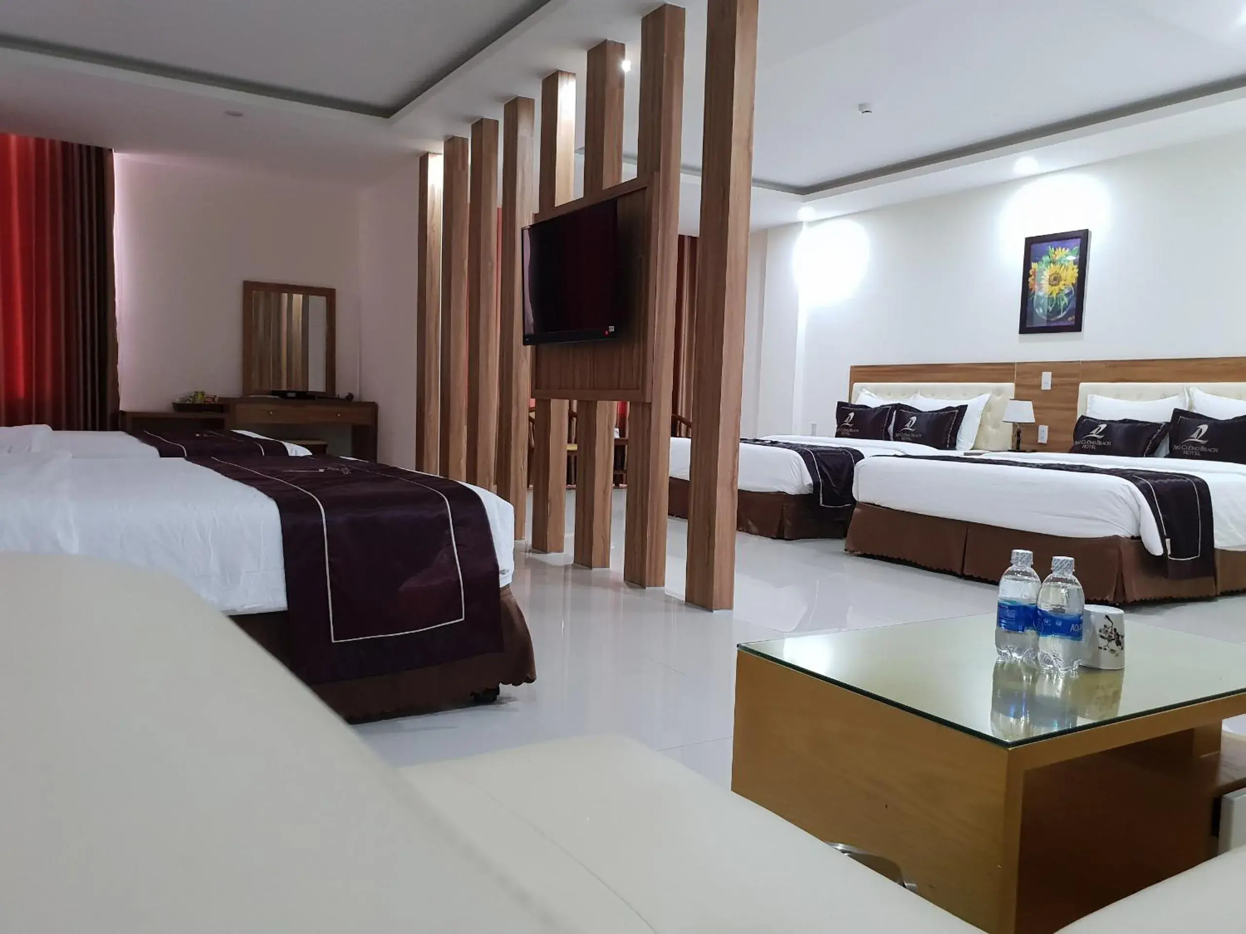 Communal lounge/ TV room, Bed in Phu Cuong Beach Hotel