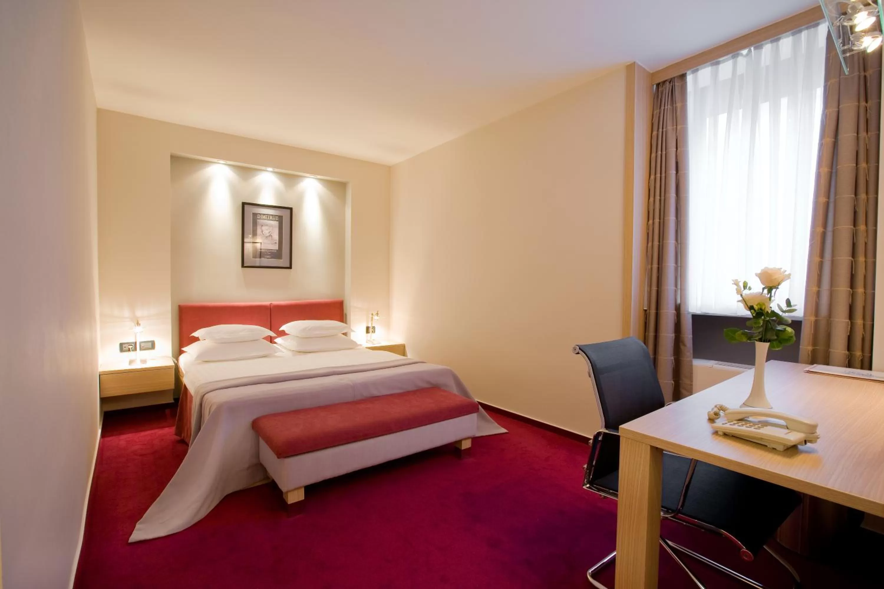 Bedroom, Bed in Hotel Laguna Zagreb