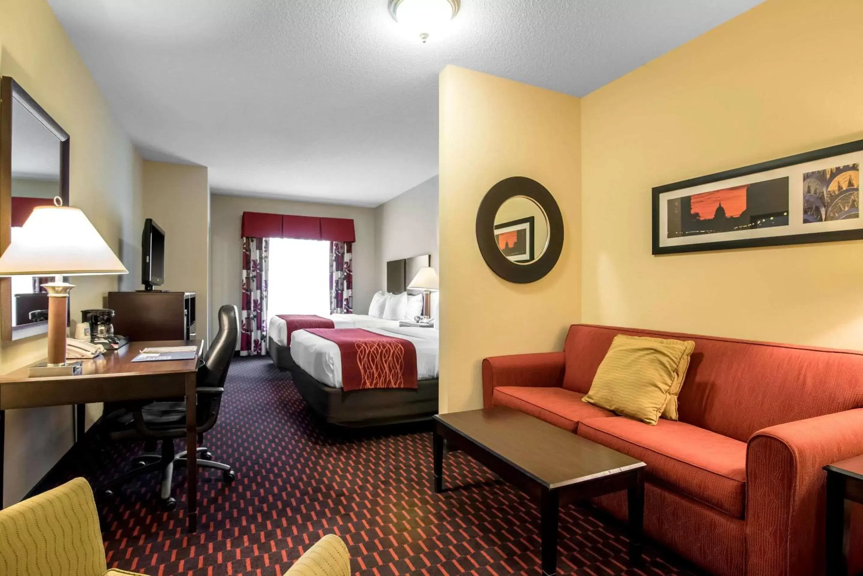 Photo of the whole room, Seating Area in Comfort Inn & Suites Tunkhannock