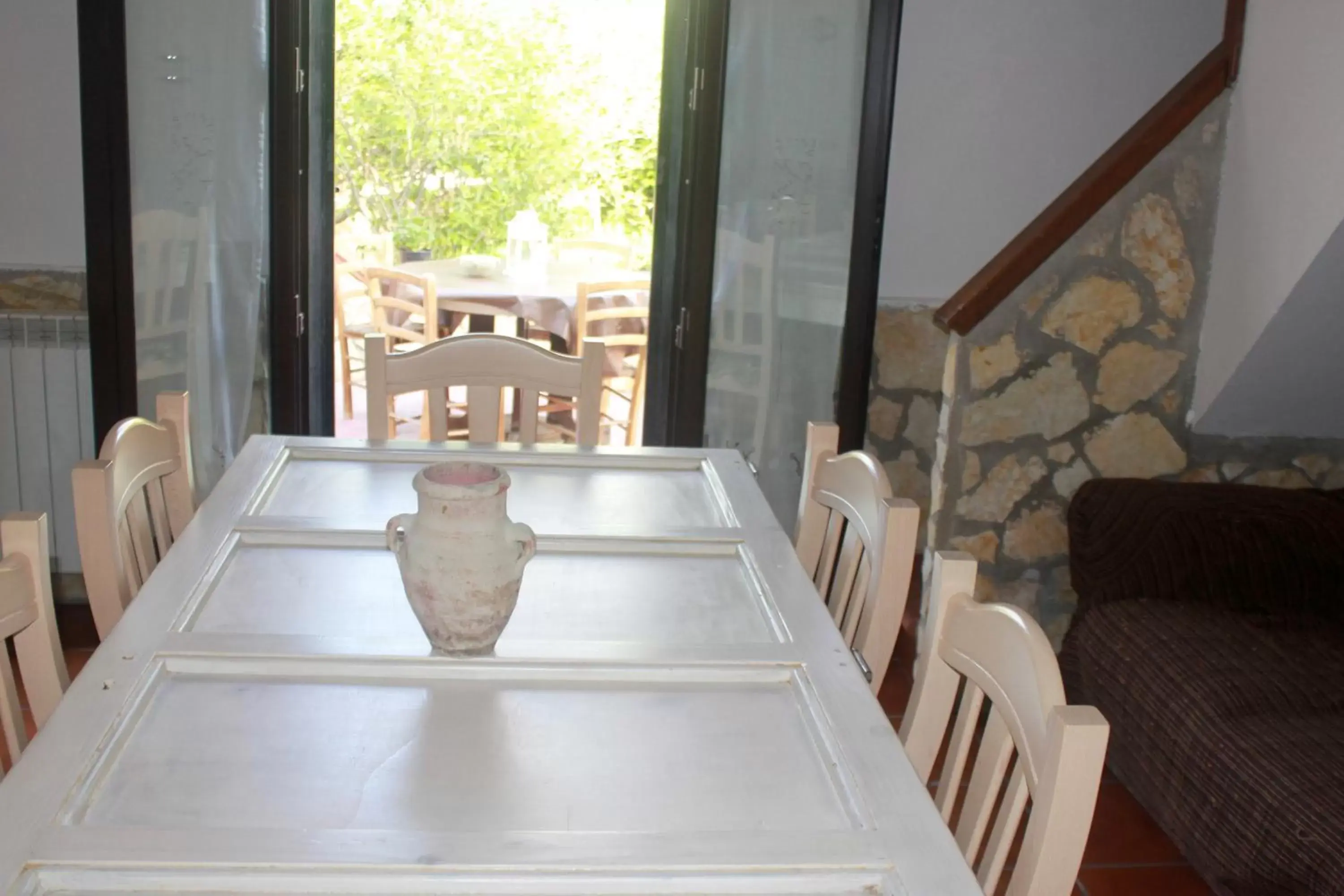 Kitchen or kitchenette, Dining Area in La Casetta