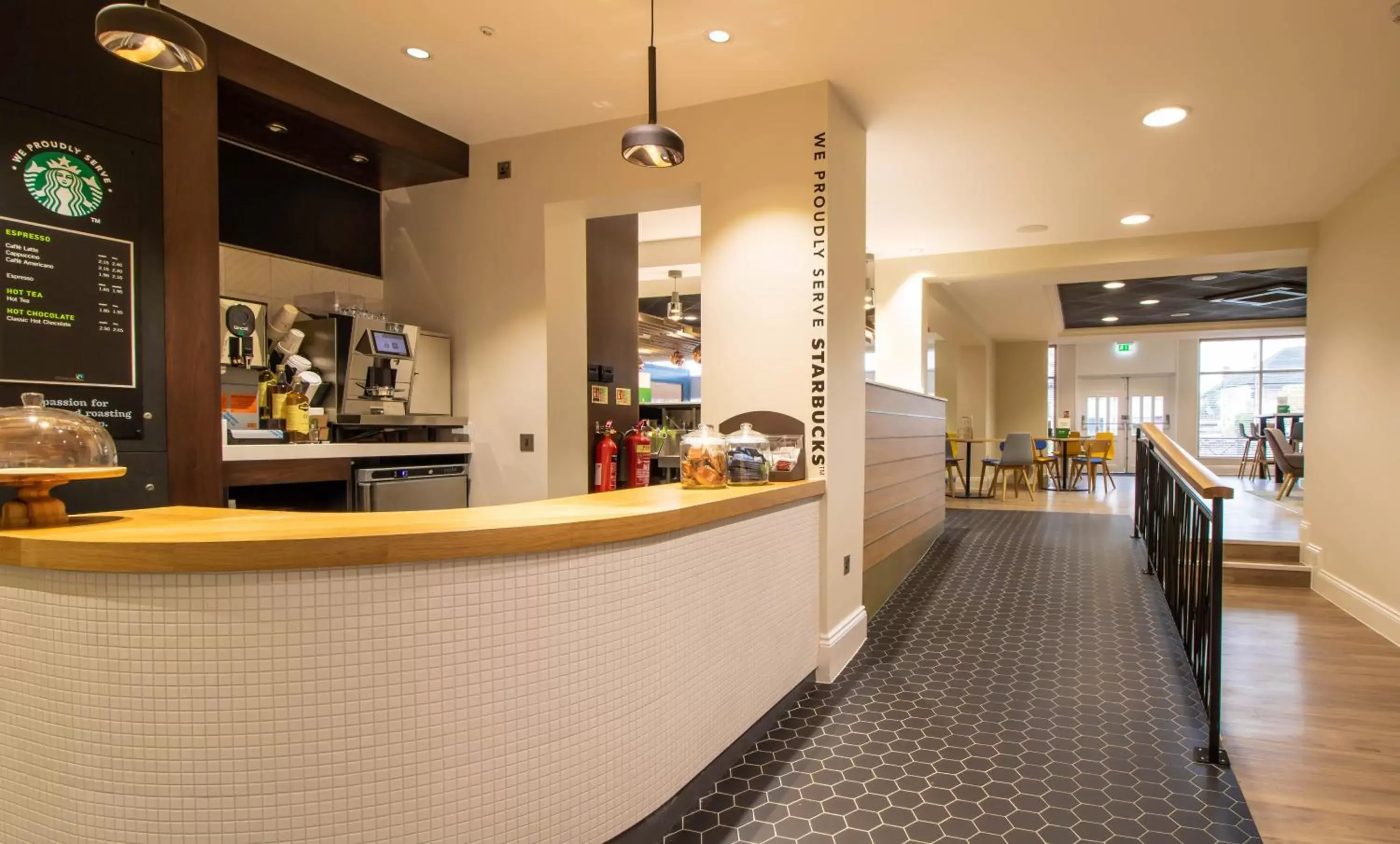 Restaurant/places to eat, Lobby/Reception in Holiday Inn - Leicester - Wigston, an IHG Hotel