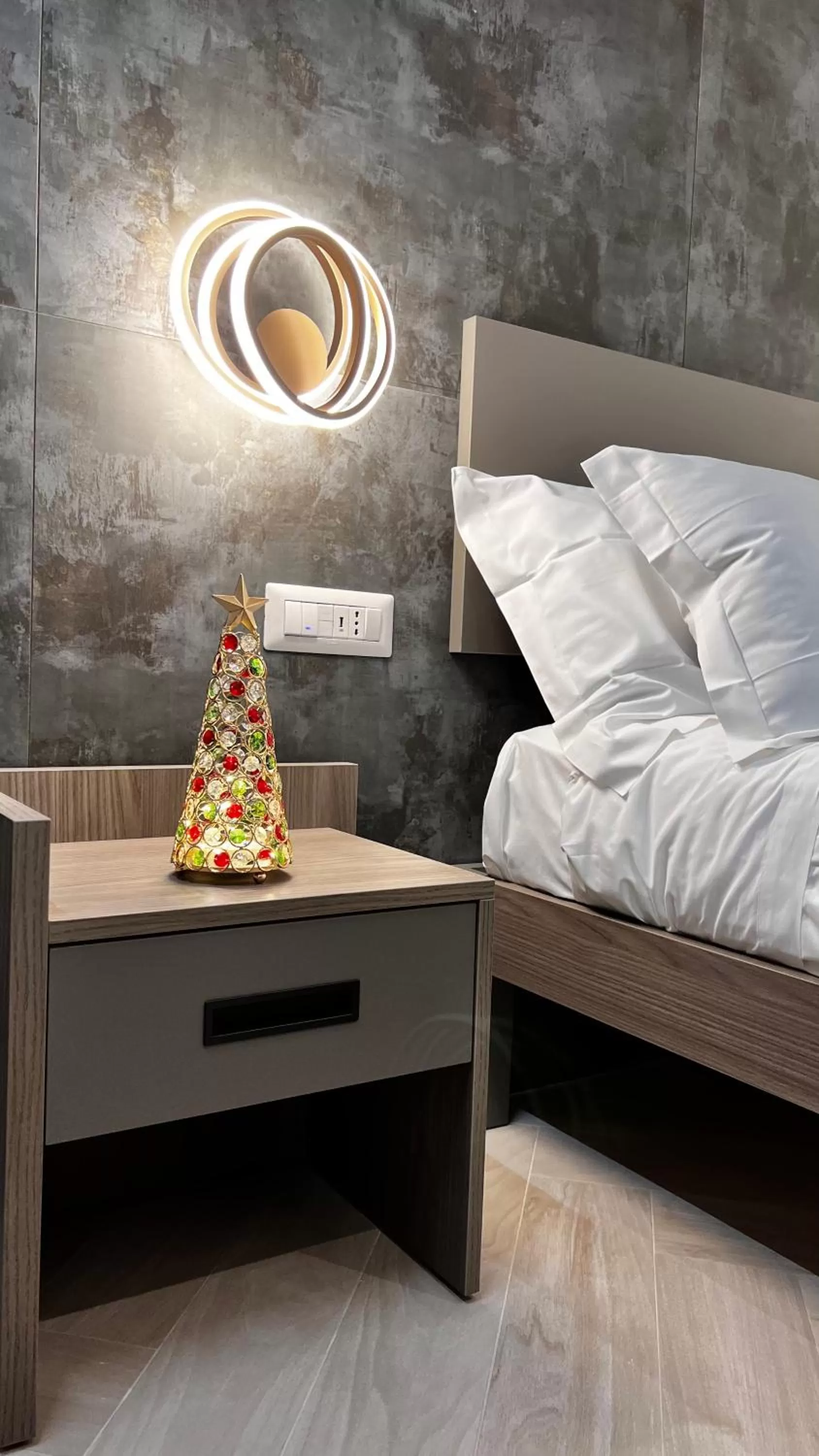 Decorative detail, Bed in Patriziella 4 Rooms